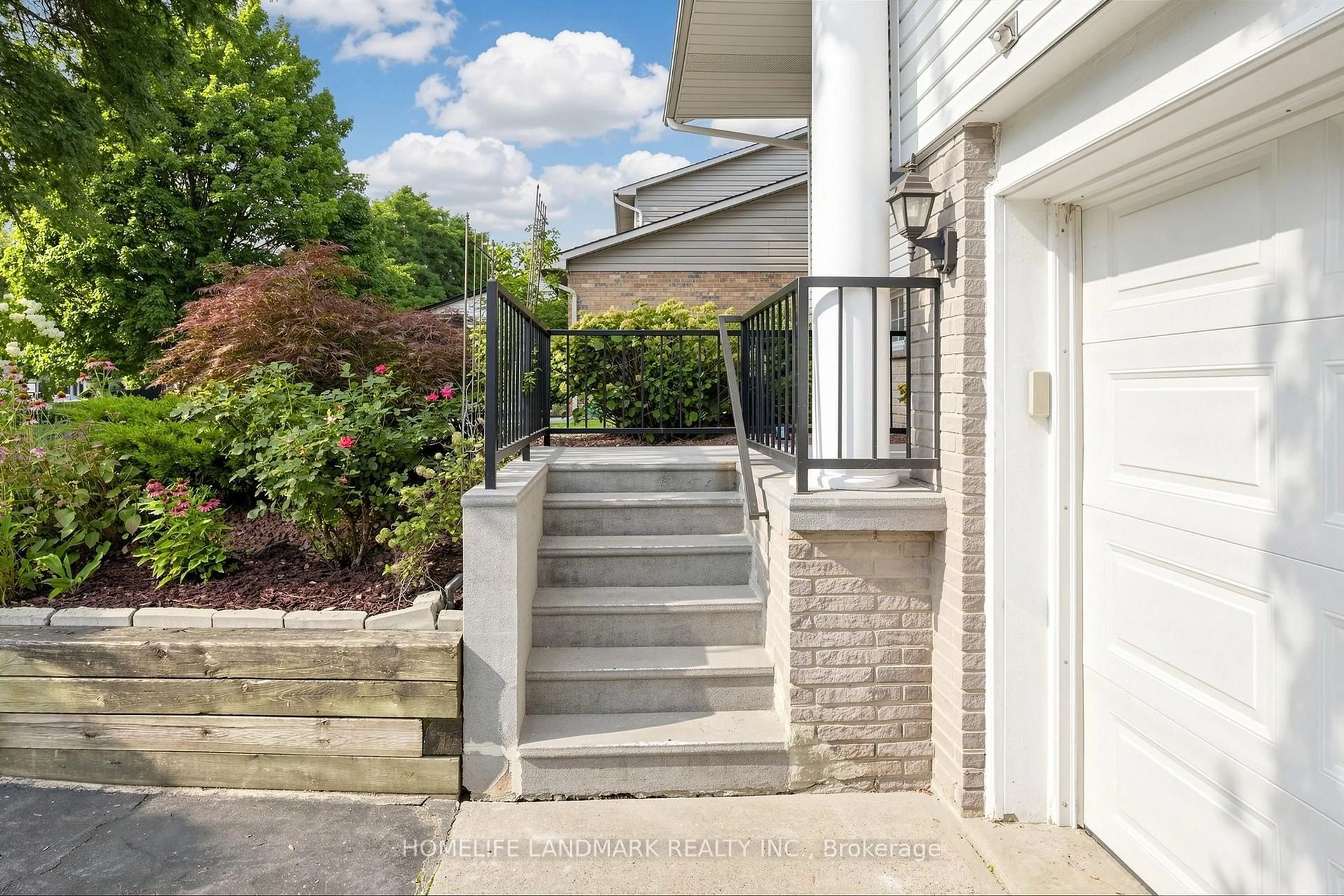 Unknown for 4132 Celia Crt, Burlington Ontario L7L 5L9