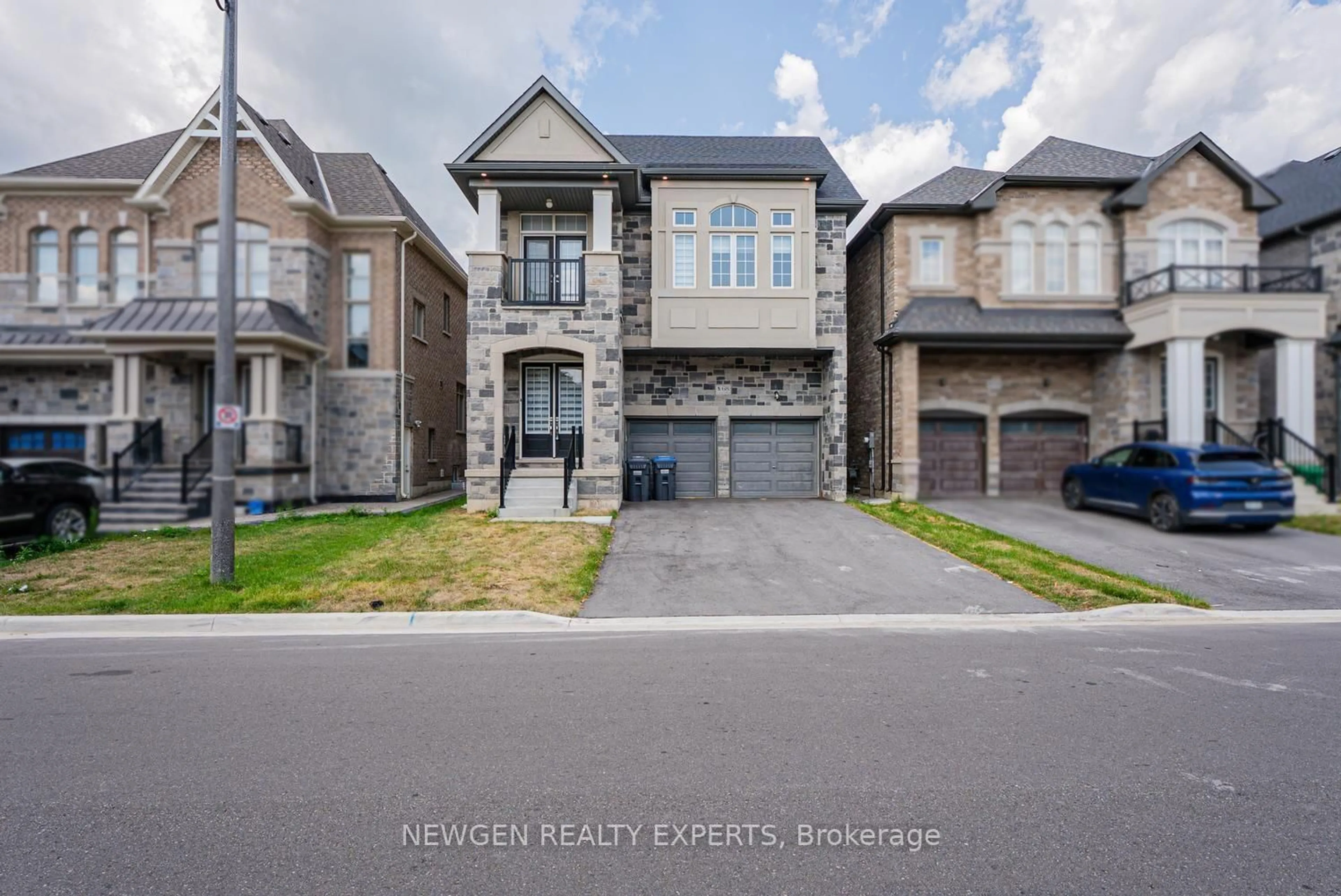 Unknown for 68 Stowmarket St, Caledon Ontario L7C 3Y5
