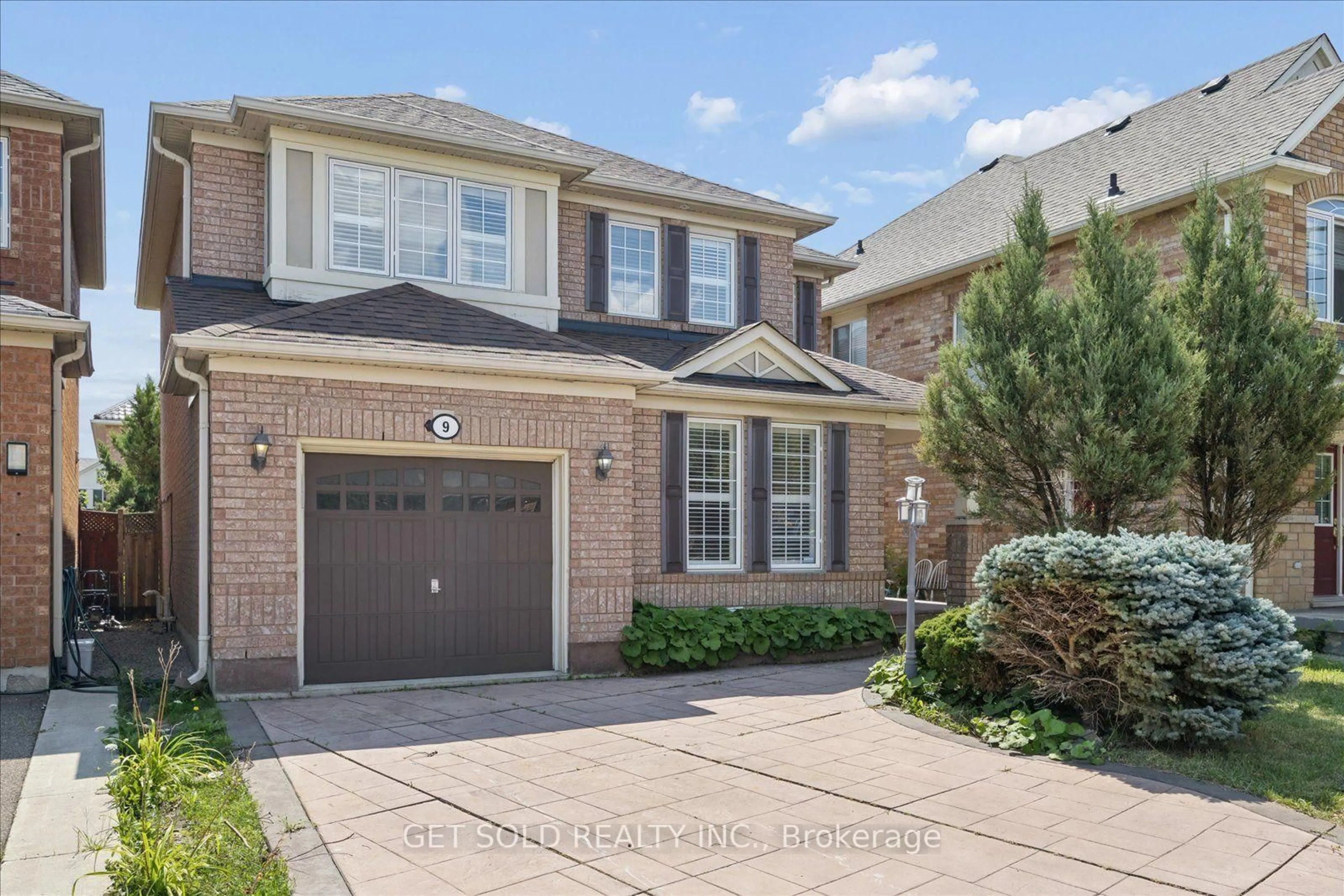 Home with brick exterior material, street for 9 Raccoon St, Brampton Ontario L6S 6L8