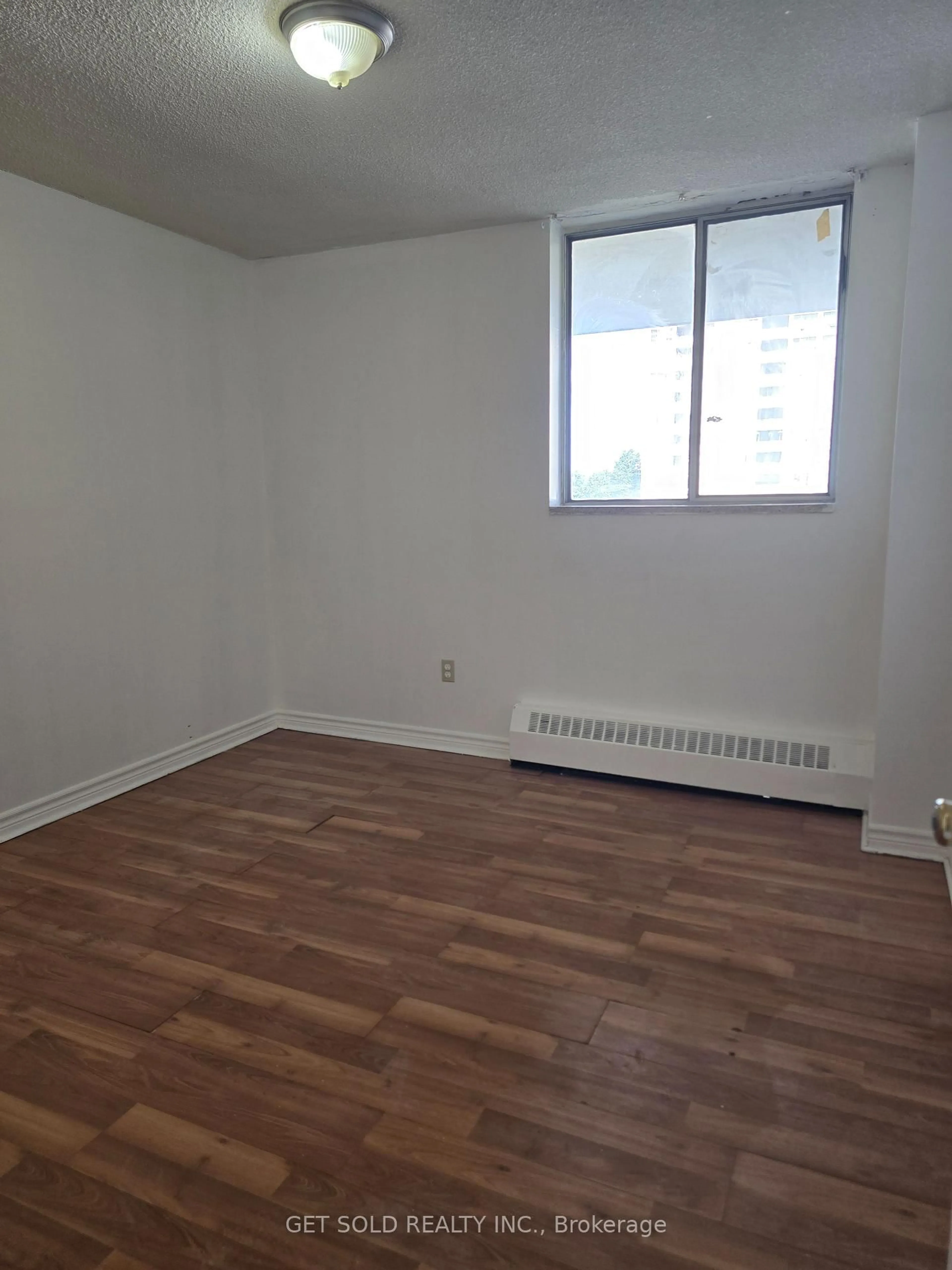 A pic of a room for 340 Dixon Rd #504, Toronto Ontario M9R 1T1