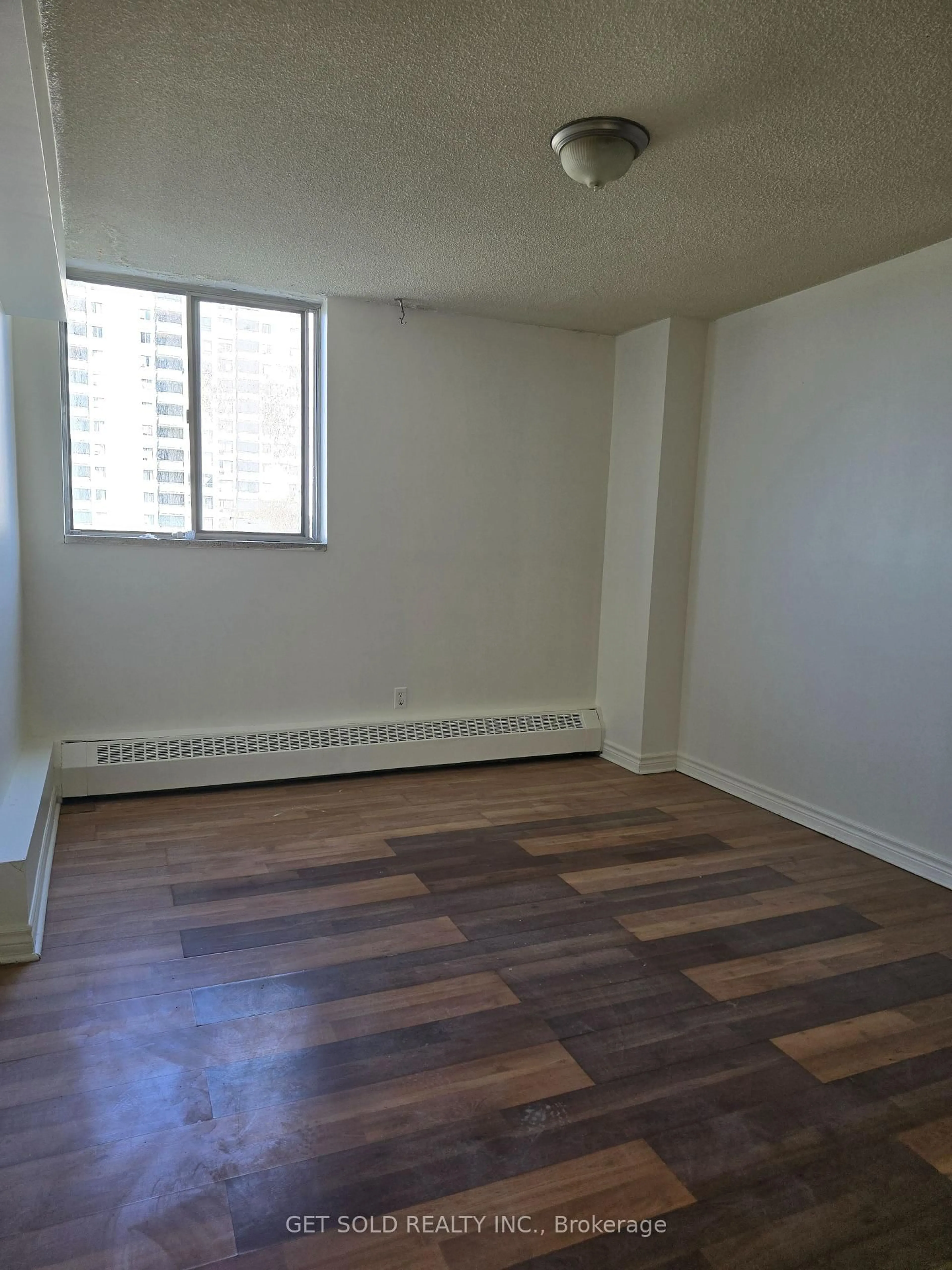 A pic of a room for 340 Dixon Rd #504, Toronto Ontario M9R 1T1