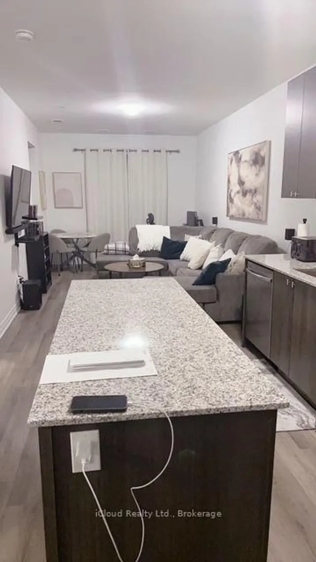 470 Gordon Krantz Ave #319, Milton 5