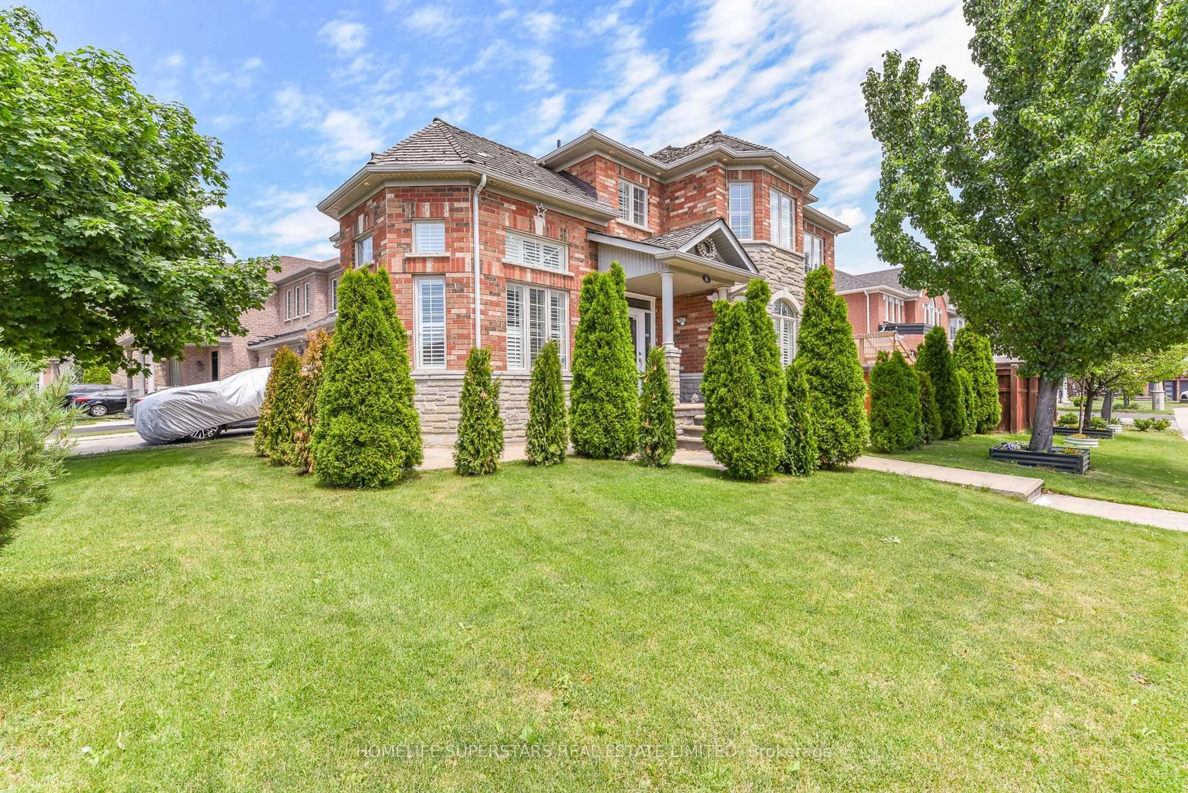 Home with brick exterior material, street for 36 Lucky Lane, Brampton Ontario L6R 3M3