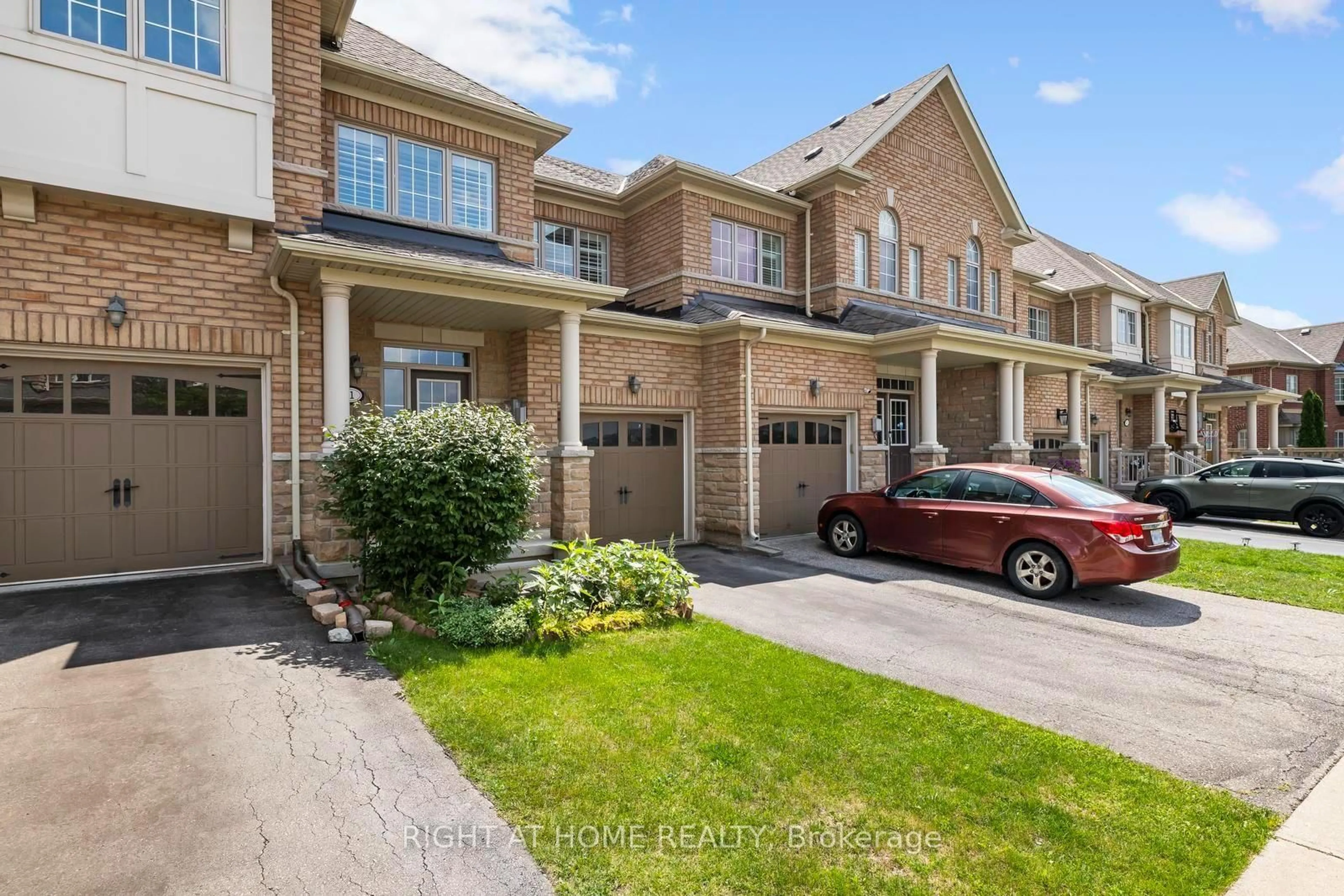 Unknown for 41 Coastline Dr, Brampton Ontario L6Y 0T6