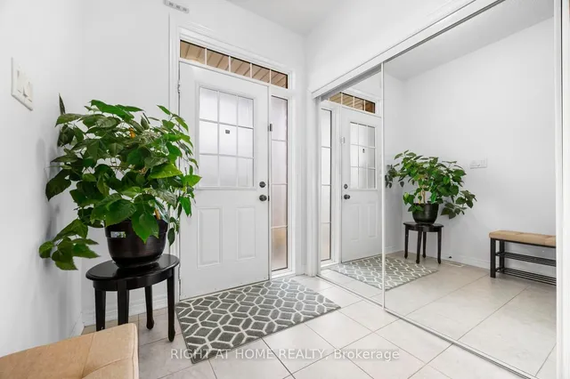 41 Coastline Dr, Brampton 5