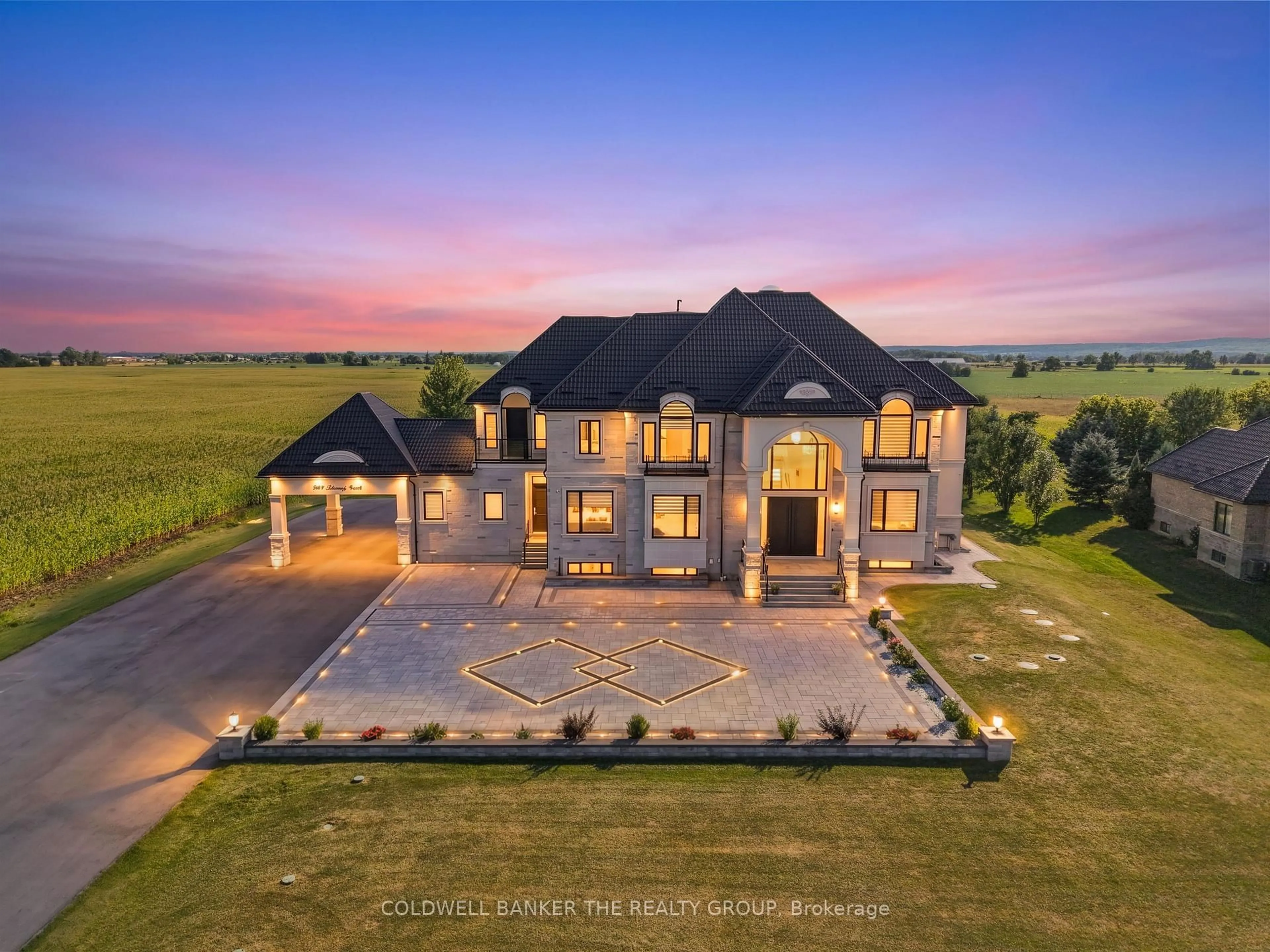 A pic from outside/outdoor area/front of a property/back of a property/a pic from drone, unknown for 14374 Kennedy Rd, Caledon Ontario L7C 2G3