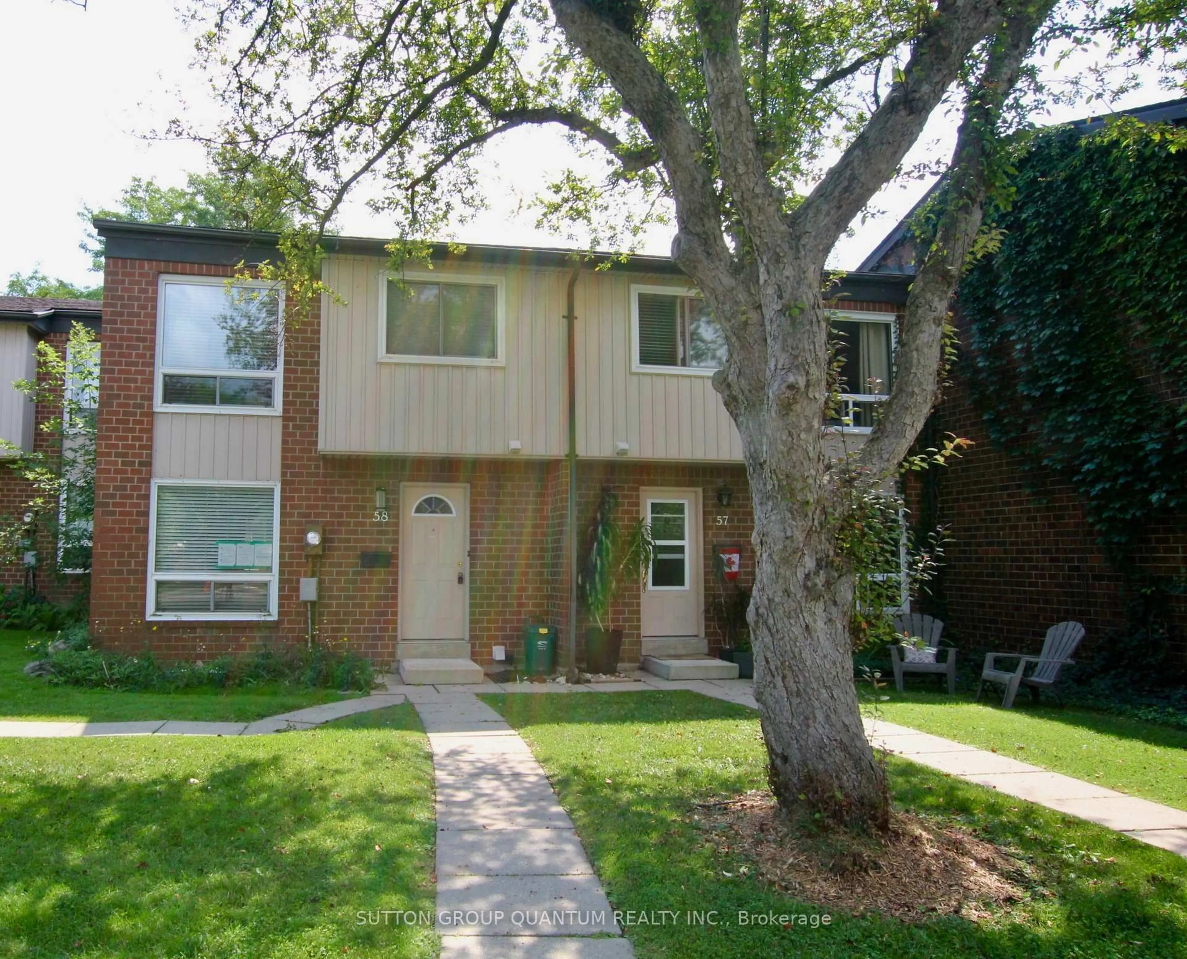 Home with brick exterior material, street for 318 LAURIER Ave #58, Milton Ontario L9T 3M9