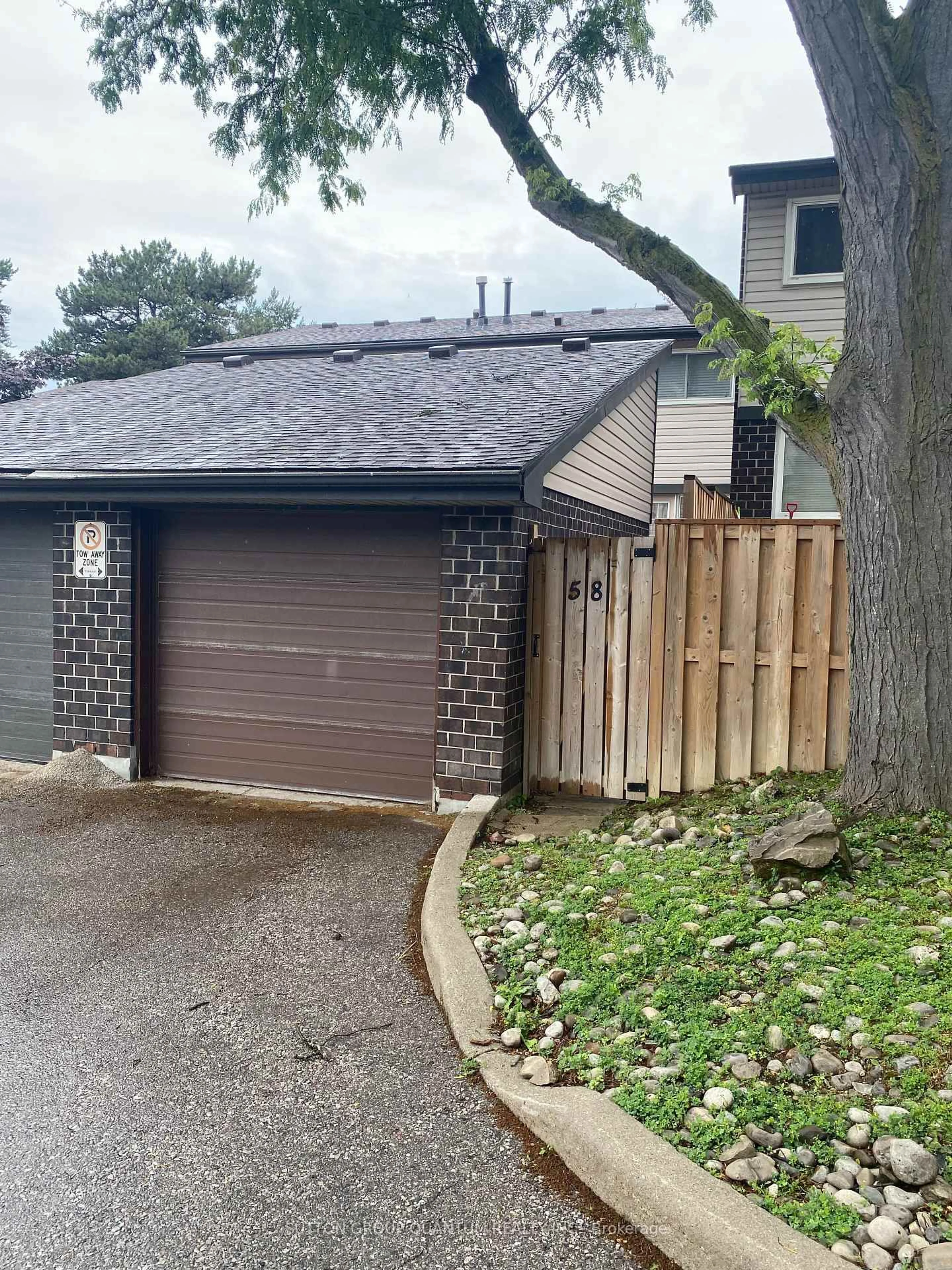 Unknown for 318 LAURIER Ave #58, Milton Ontario L9T 3M9