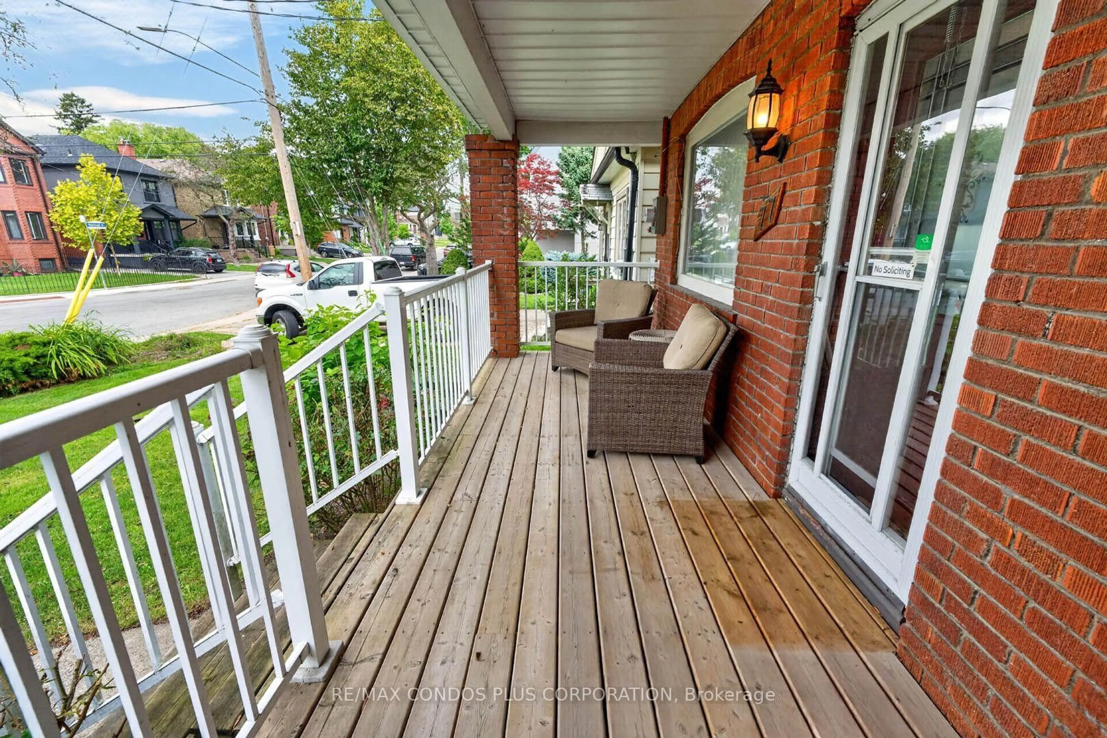 Patio, street for 77 Fifth St, Toronto Ontario M8V 2Z1