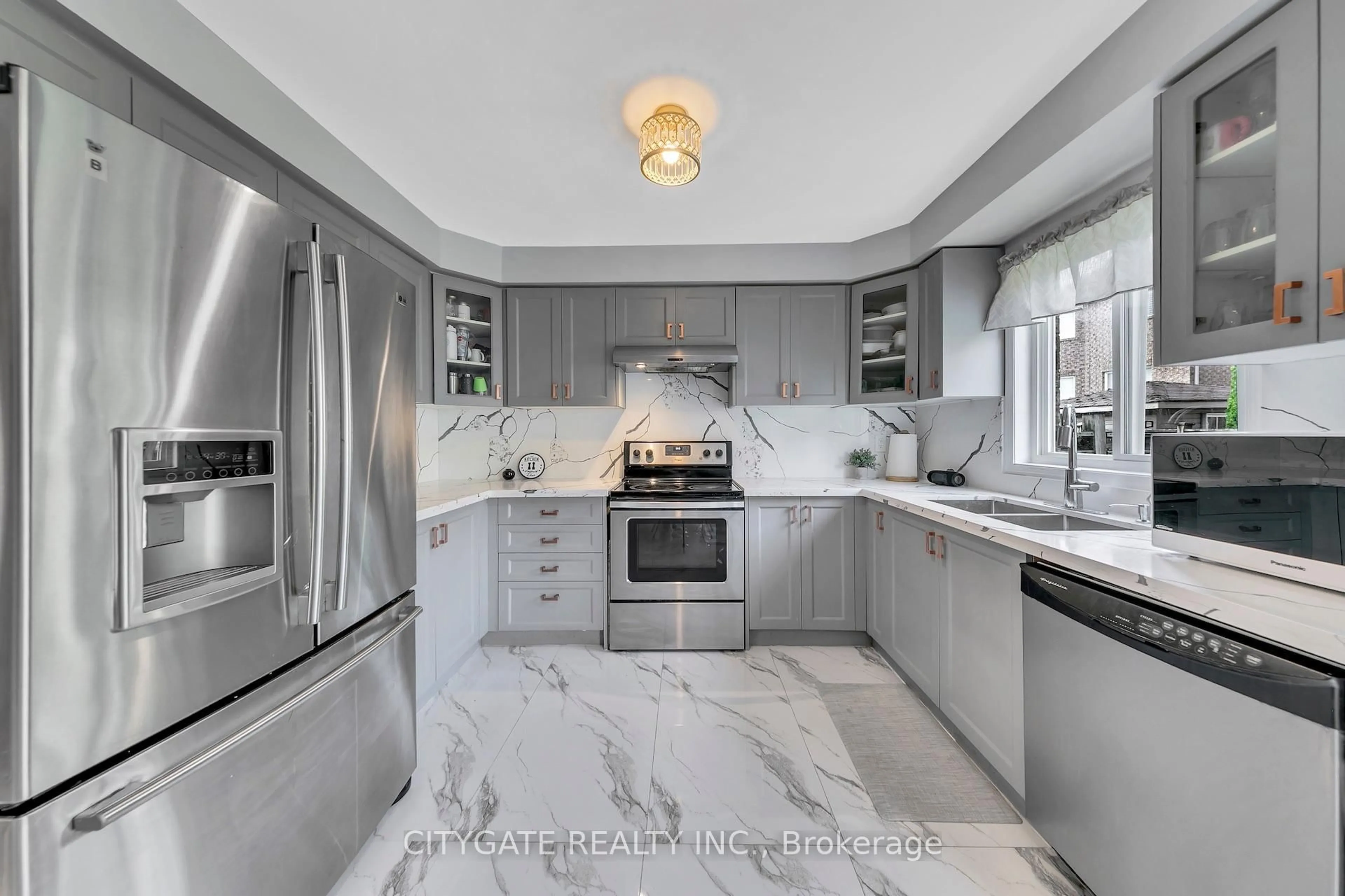 Contemporary kitchen, ceramic/tile floor for 40 Linderwood Dr, Brampton Ontario L7A 1S3