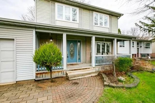 125 Madoc Dr, Brampton 2