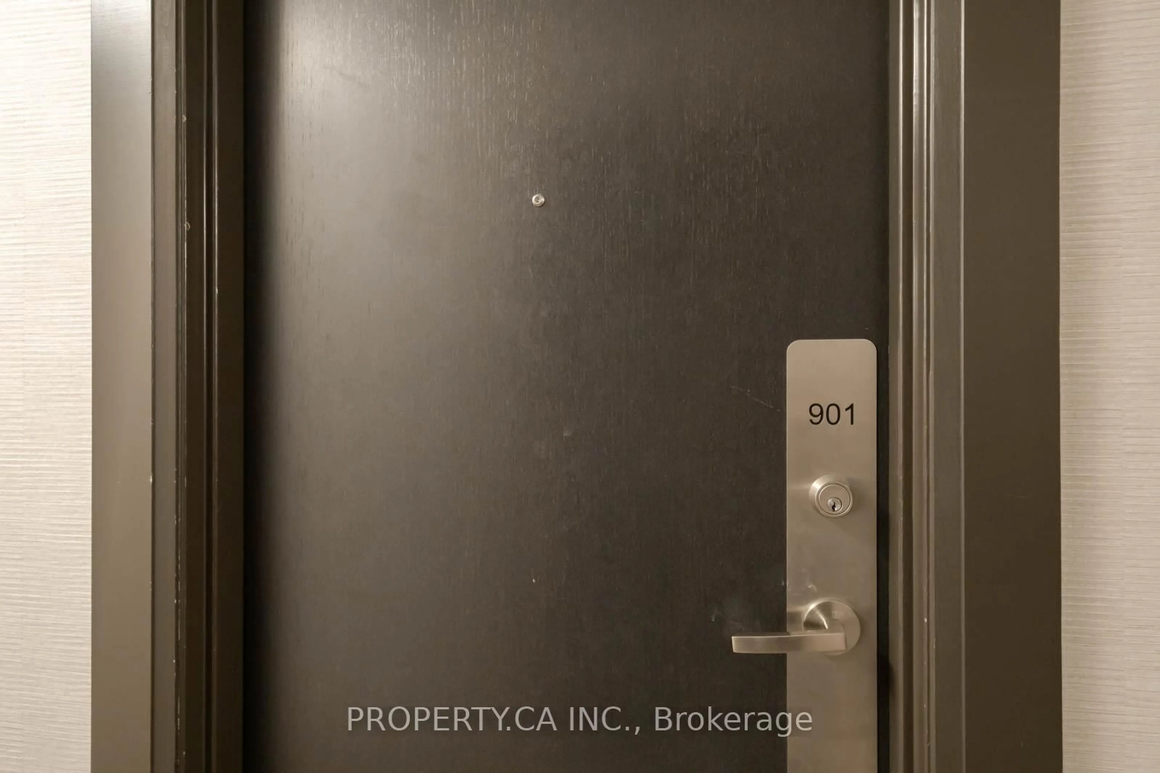 A pic of a room for 31 Four Winds Dr #901, Toronto Ontario M3J 1K9