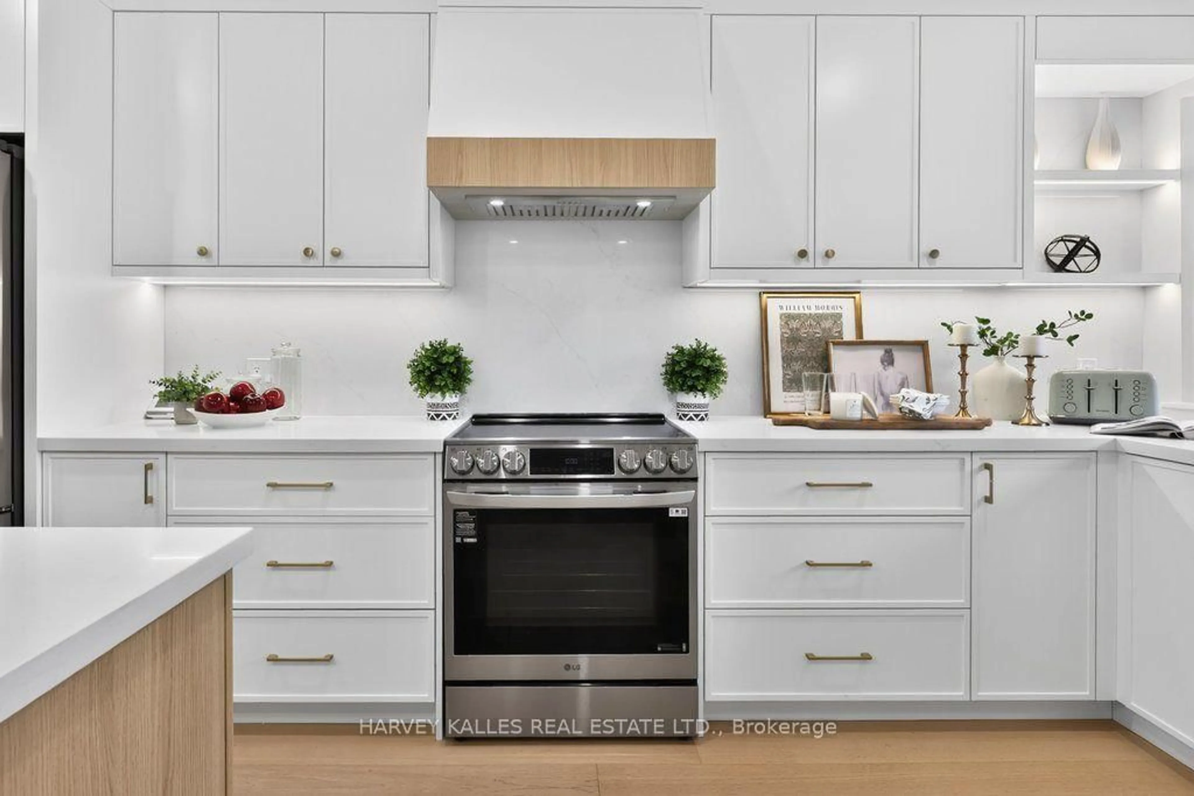 Contemporary kitchen, unknown for 1160 Walden Circ #1, Mississauga Ontario L5J 4J9