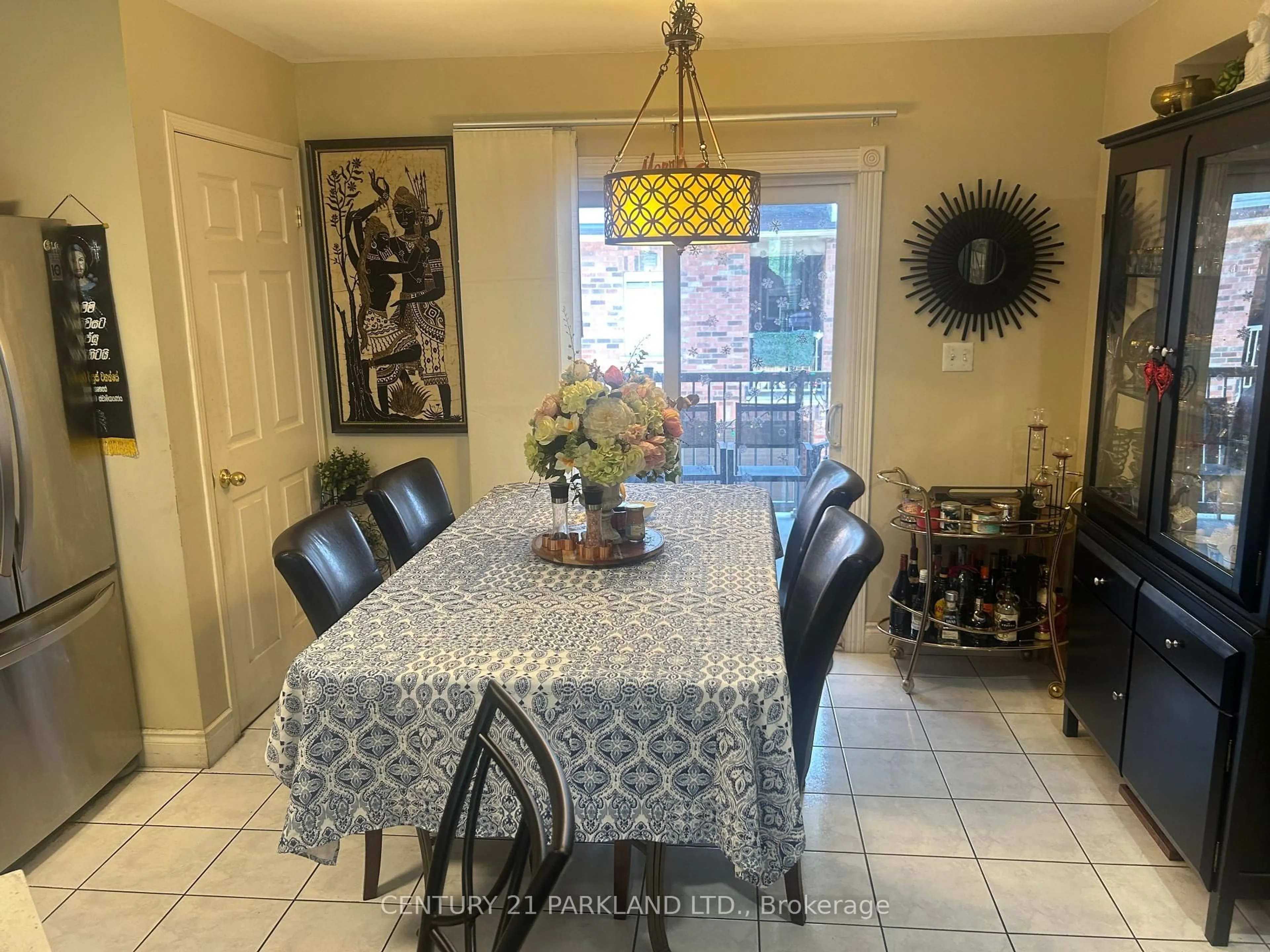 Dining room, ceramic/tile floor for 149 Torbarrie Rd, Toronto Ontario M3L 1G8