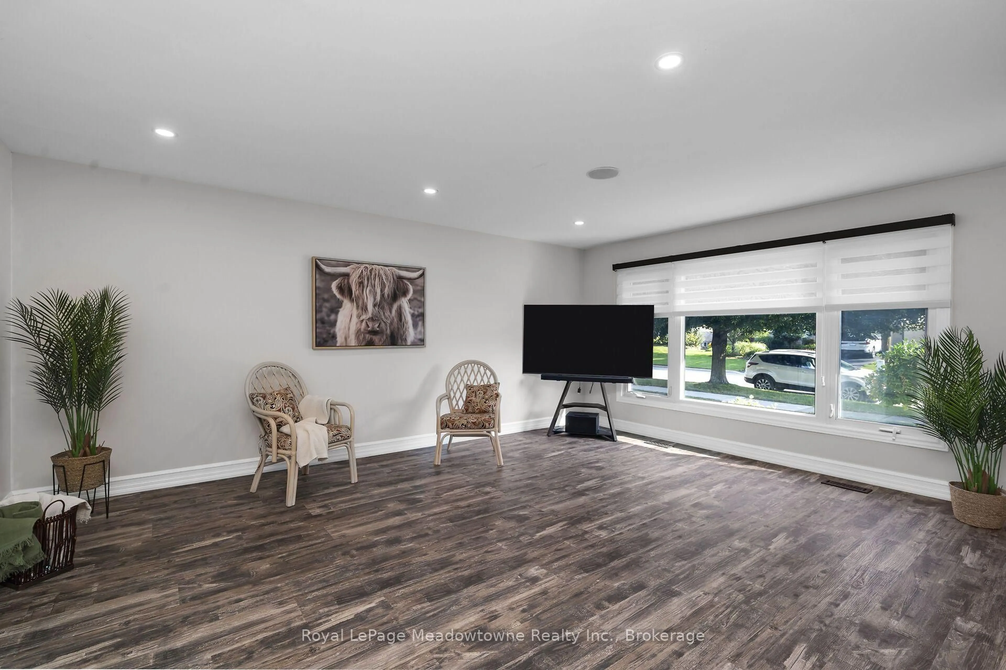 Unknown for 96 Macdonald Cres, Milton Ontario L9T 2Y8