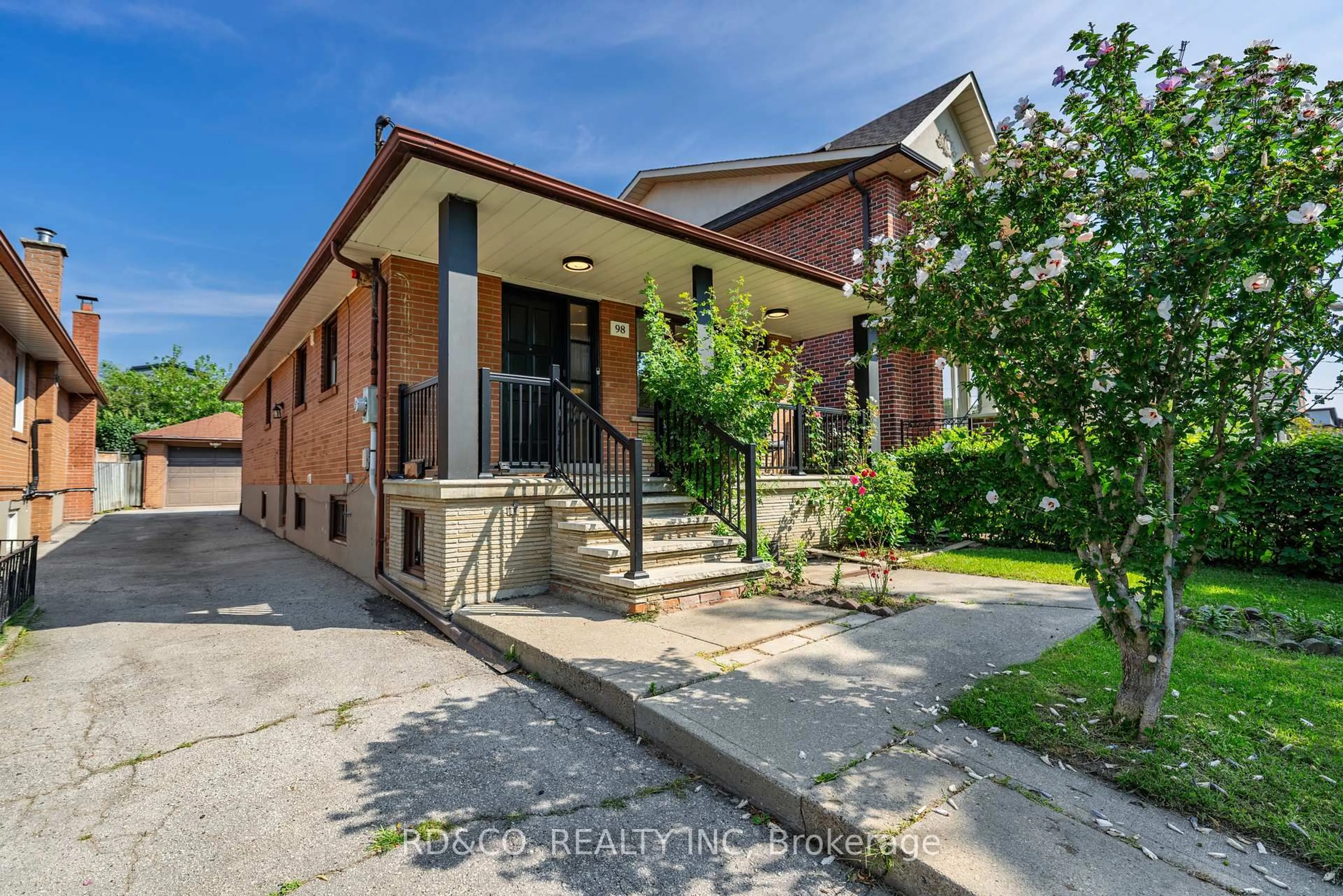 Home with brick exterior material, street for 98 Hay Ave, Toronto Ontario M8Z 1G4