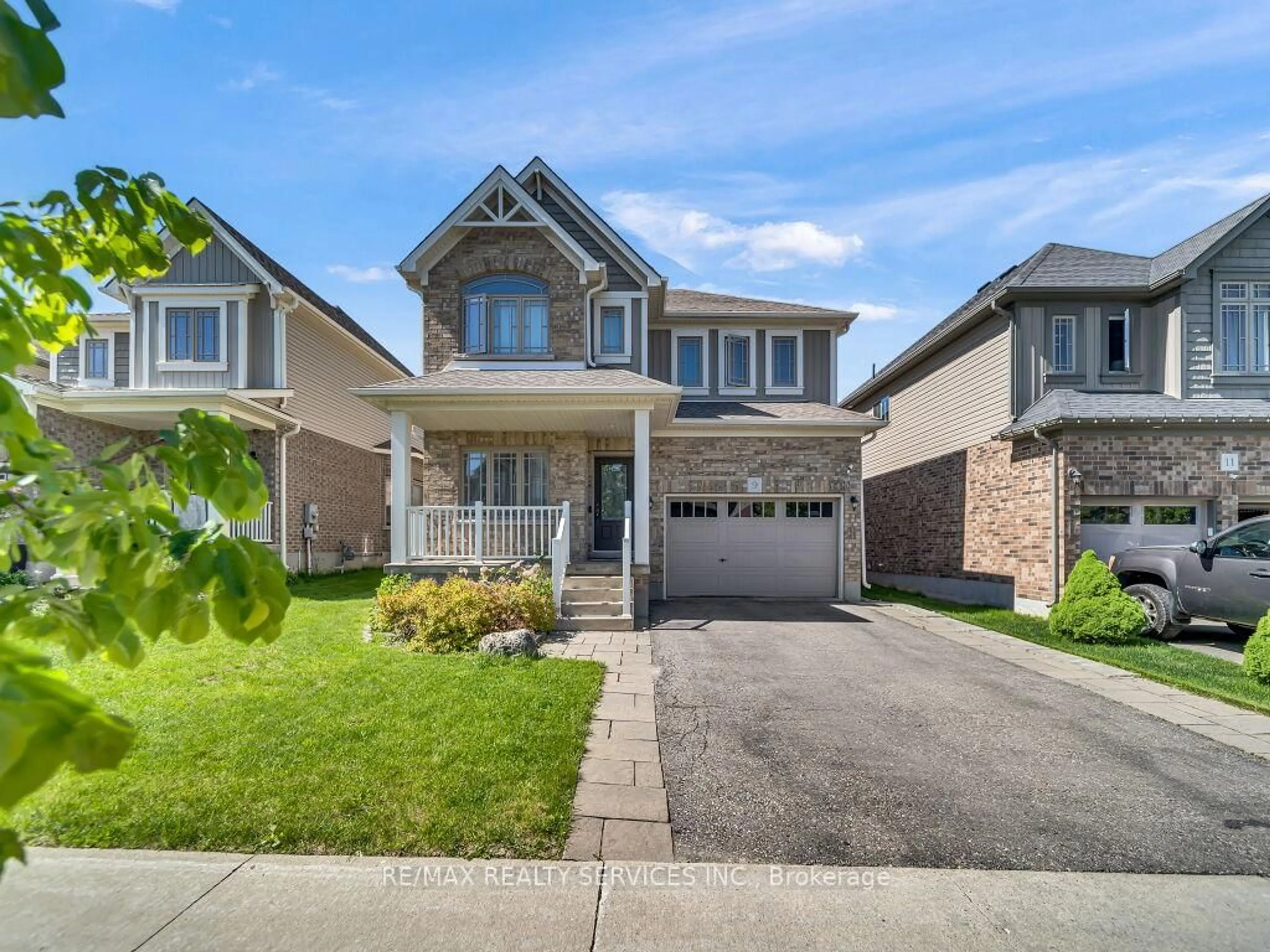 Unknown for 9 Fitzgerald St, Orangeville Ontario L9W 6R7