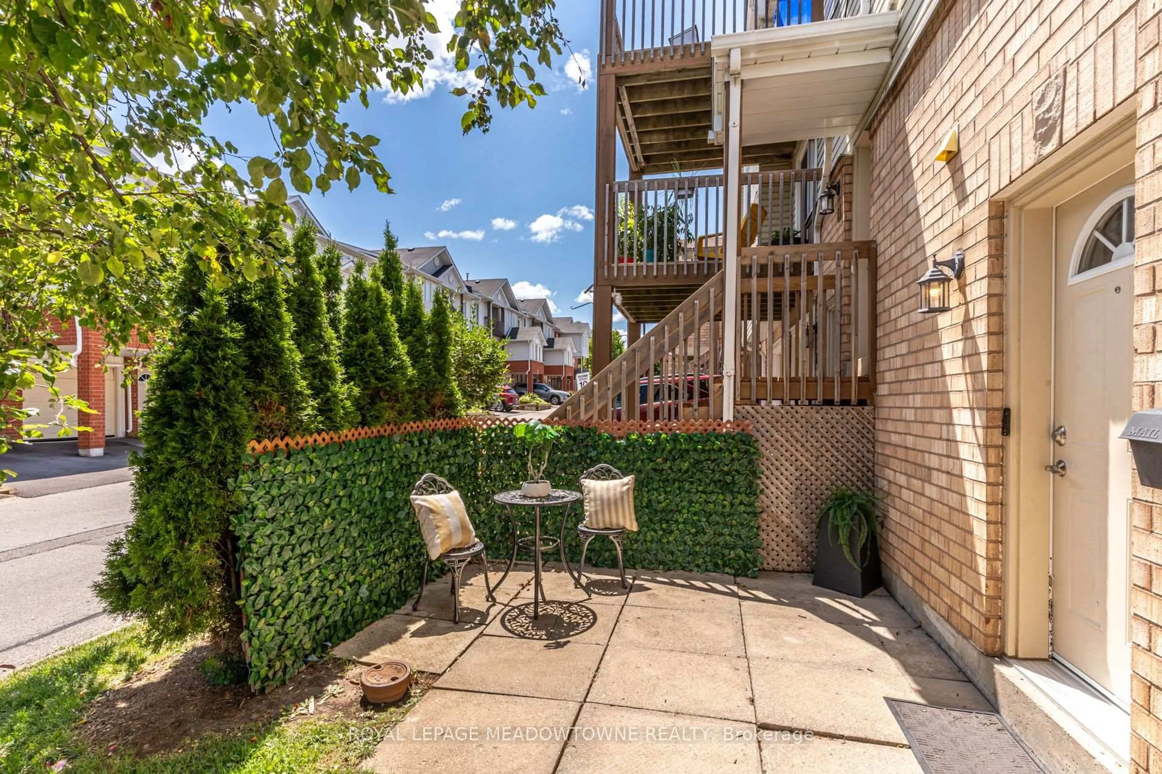 Patio, street for 2 Wylie Circ #85, Halton Hills Ontario L7G 5M1