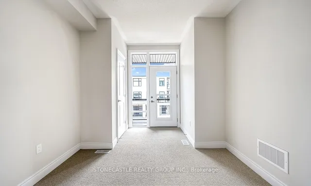 1242 Anthonia Tr, Oakville 2