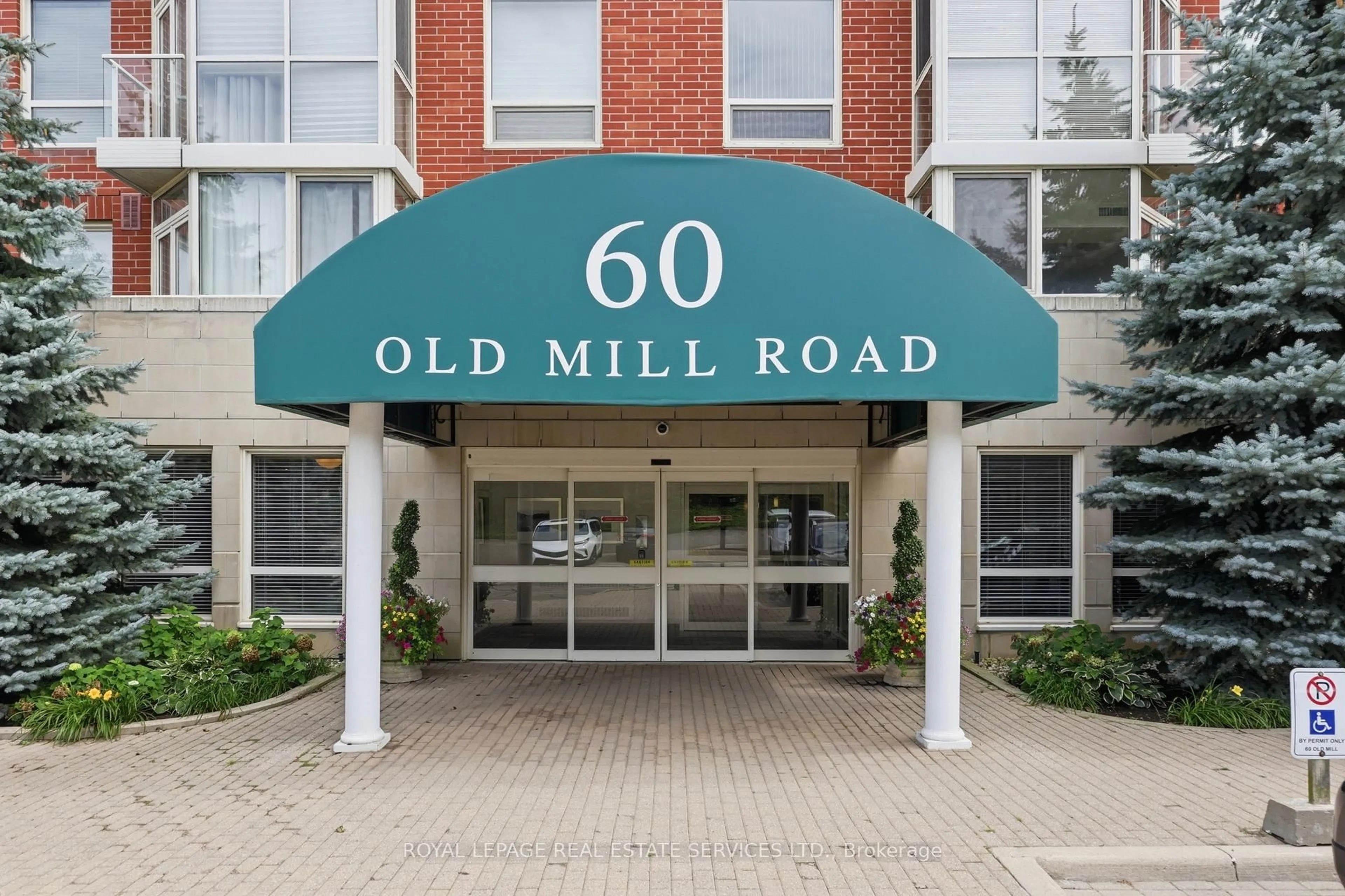 Lobby for 60 Old Mill Rd #707, Oakville Ontario L6J 7V9