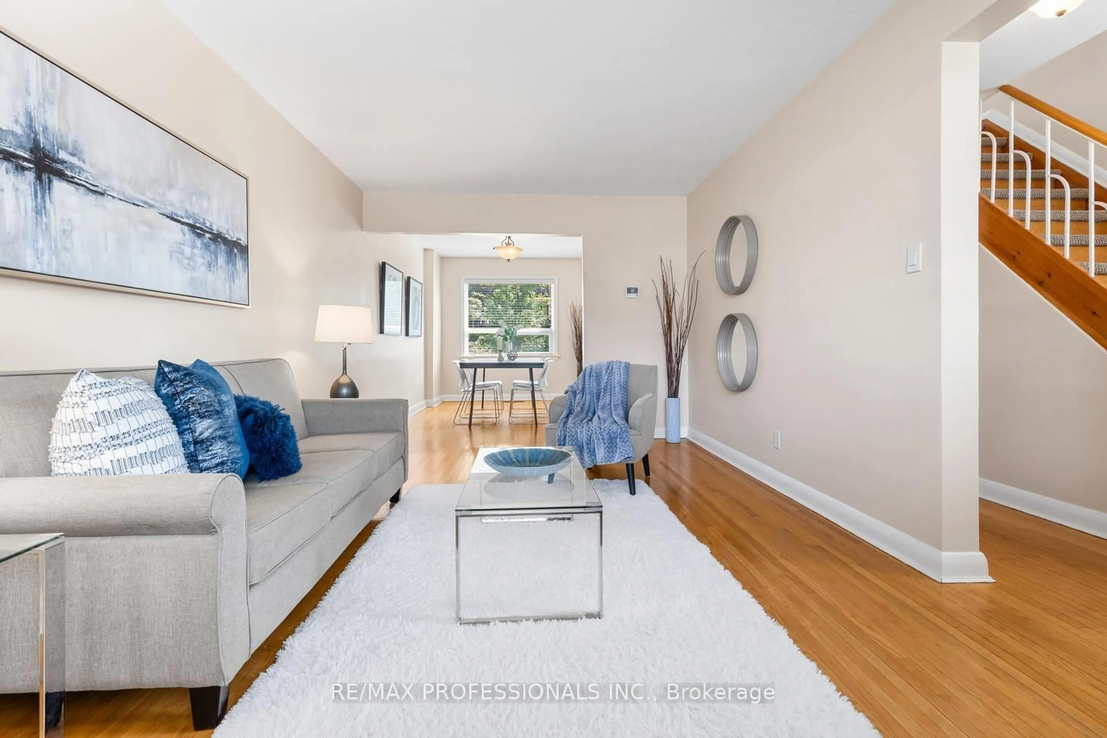 Living room with furniture, unknown for 21 Brendwin Rd, Toronto Ontario M6N 4V6