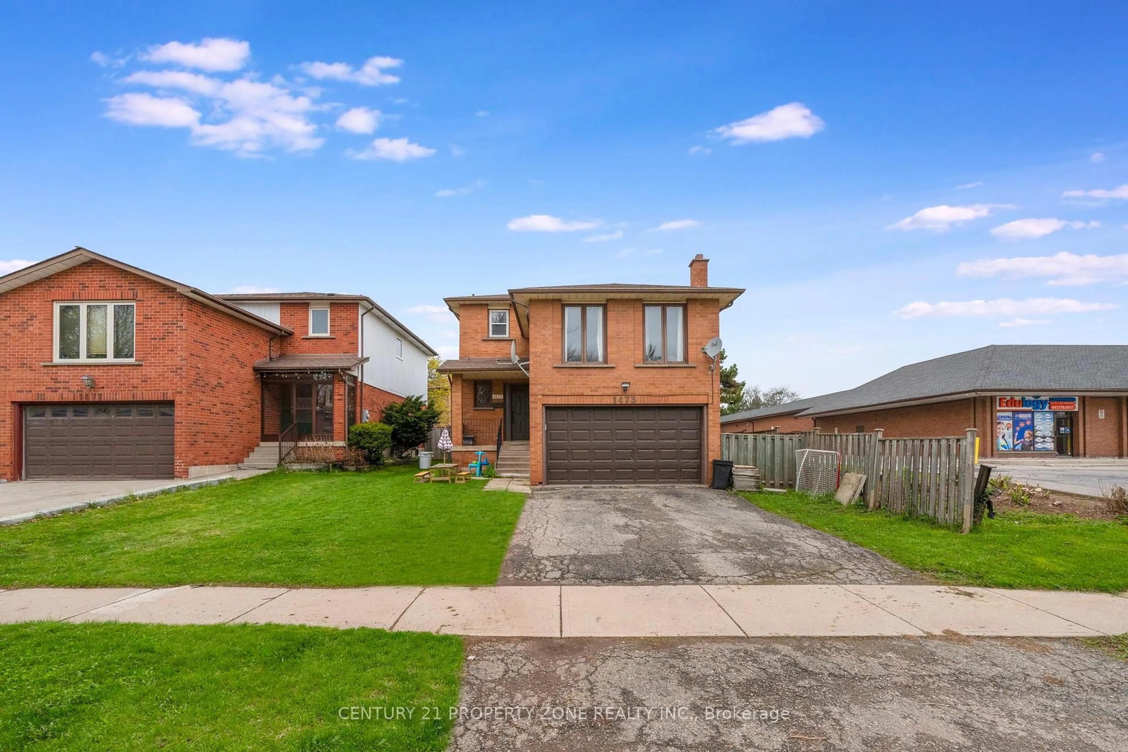 Home with brick exterior material, street for 1473 Elm Rd, Oakville Ontario L6H 1W3