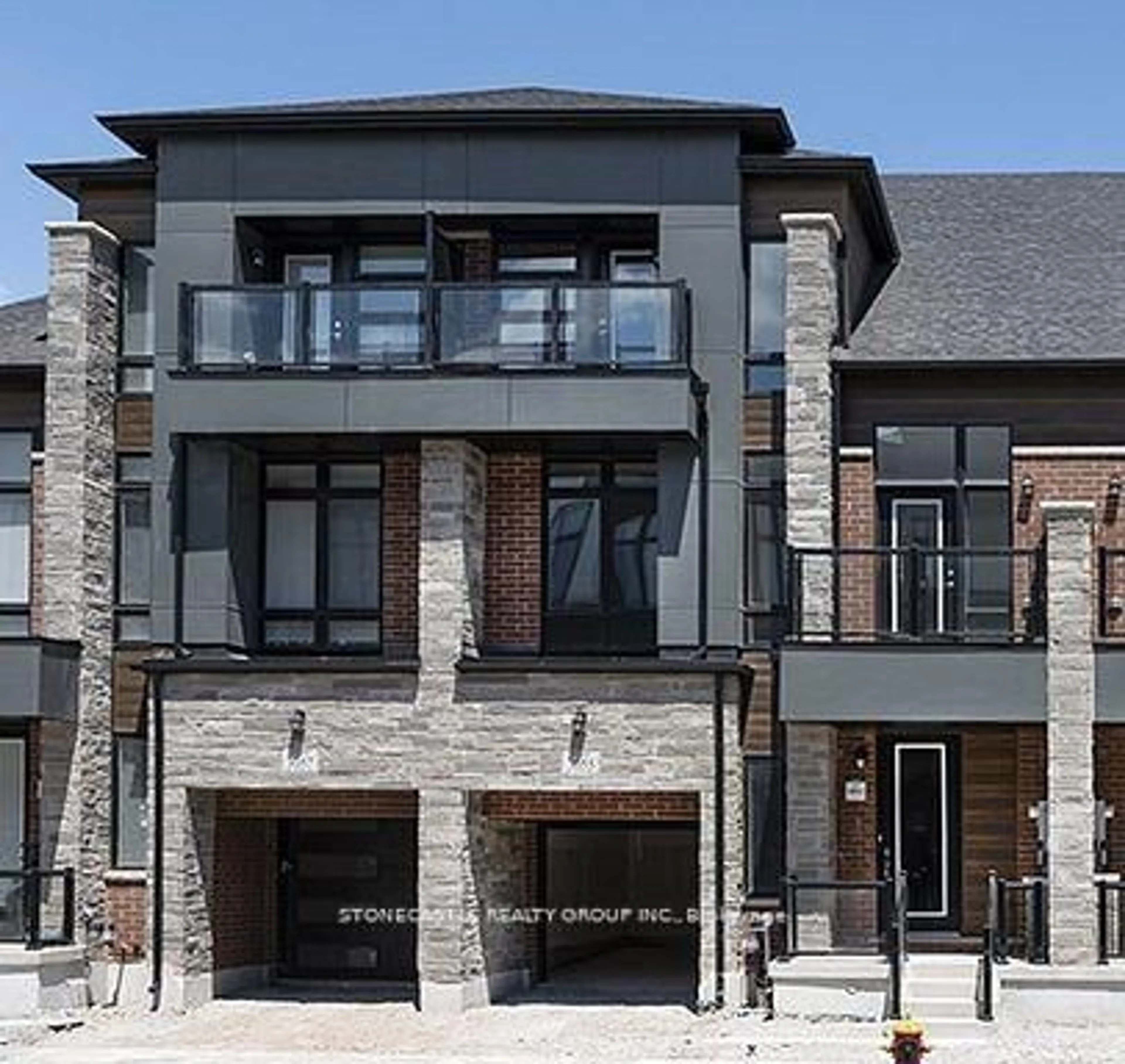 Home with brick exterior material, street for 3053 Perkins Way, Oakville Ontario L6H 7Y6