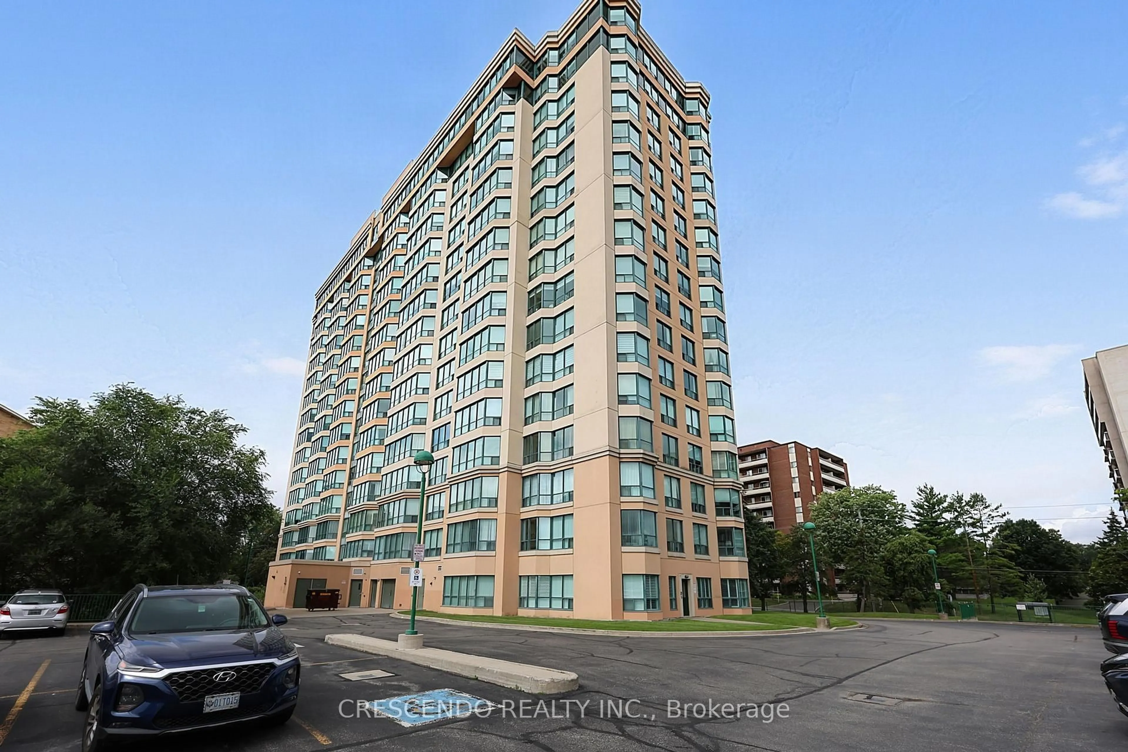 Unknown for 100 Millside Dr #201, Milton Ontario L9T 5E2