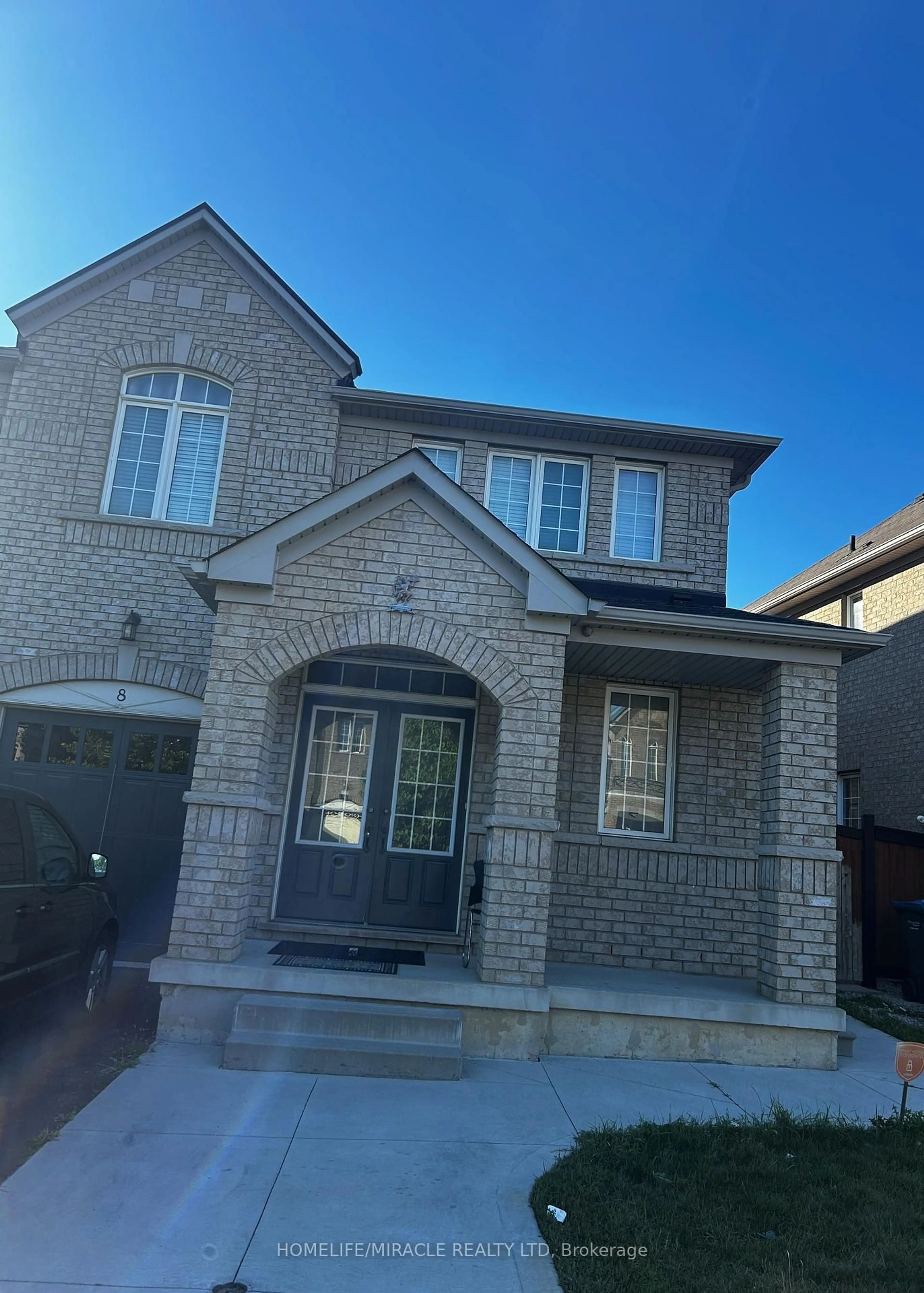 Home with brick exterior material, street for 8 Sculptor St, Brampton Ontario L6P 3H5