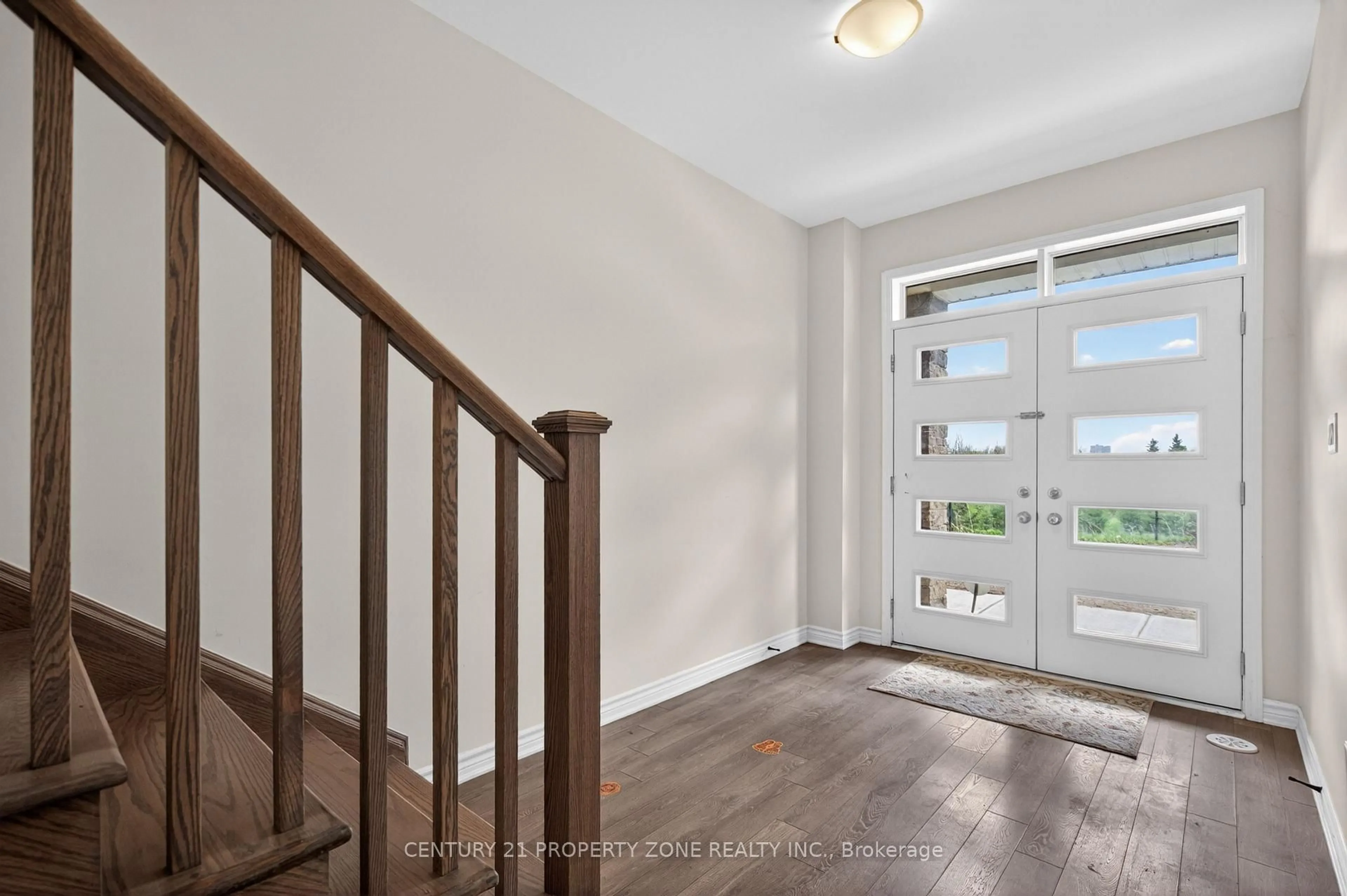 Indoor entryway for 51 Summer Wind Lane #42, Brampton Ontario L7A 5J2