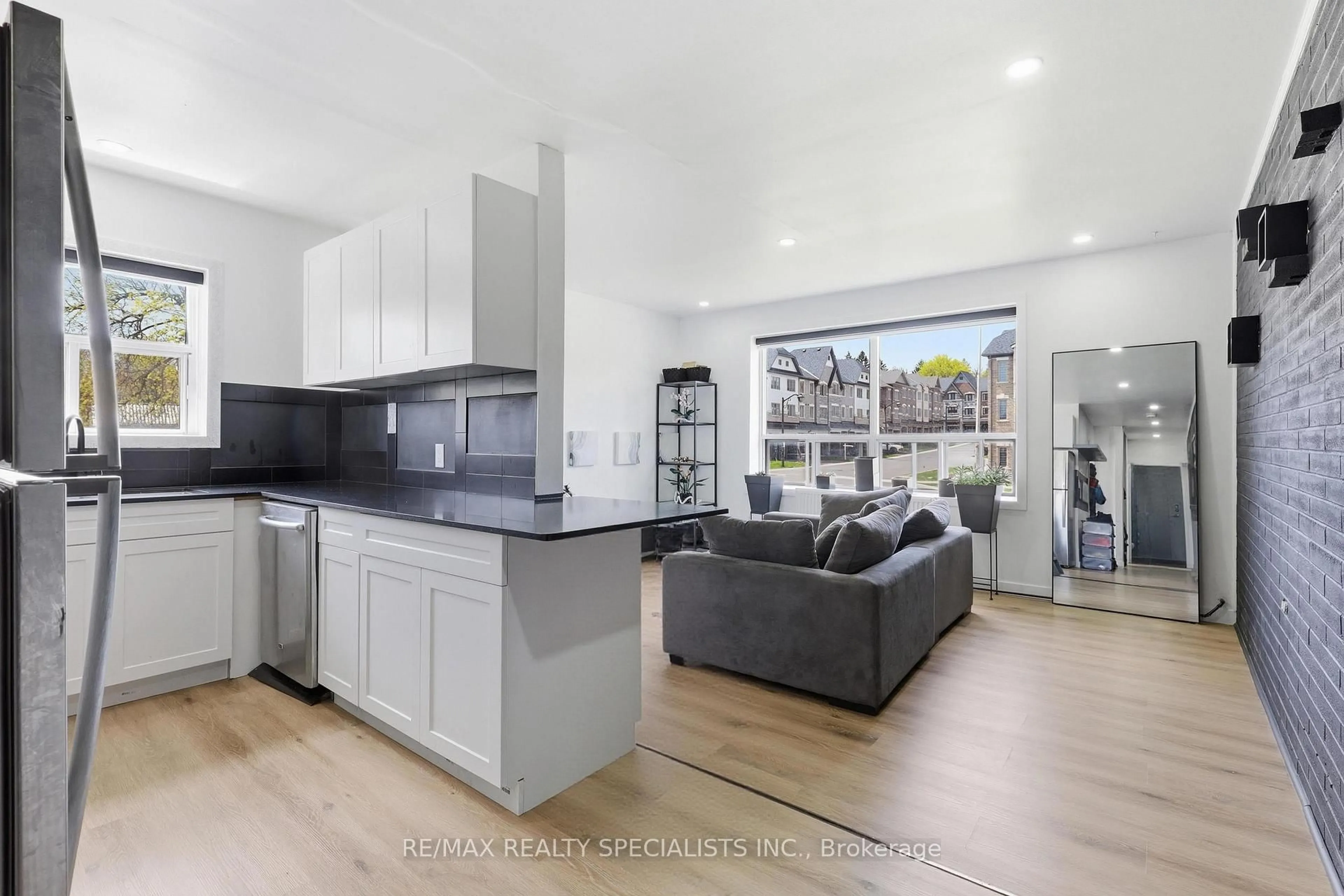 Open concept kitchen, unknown for 63 First St #20, Orangeville Ontario L9W 2E6