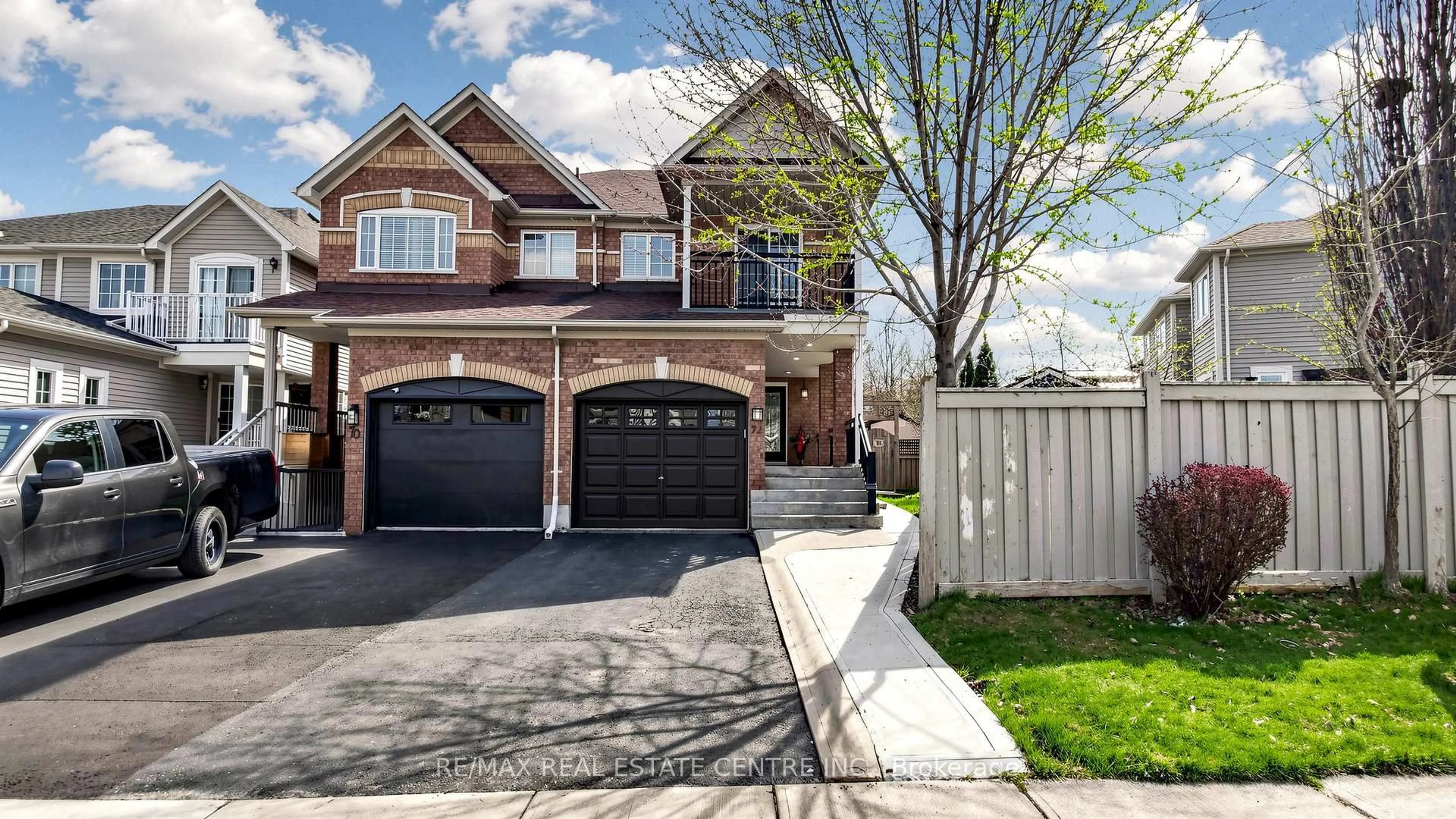 Home with brick exterior material, street for 72 Tiller Tr, Brampton Ontario L6X 4S6