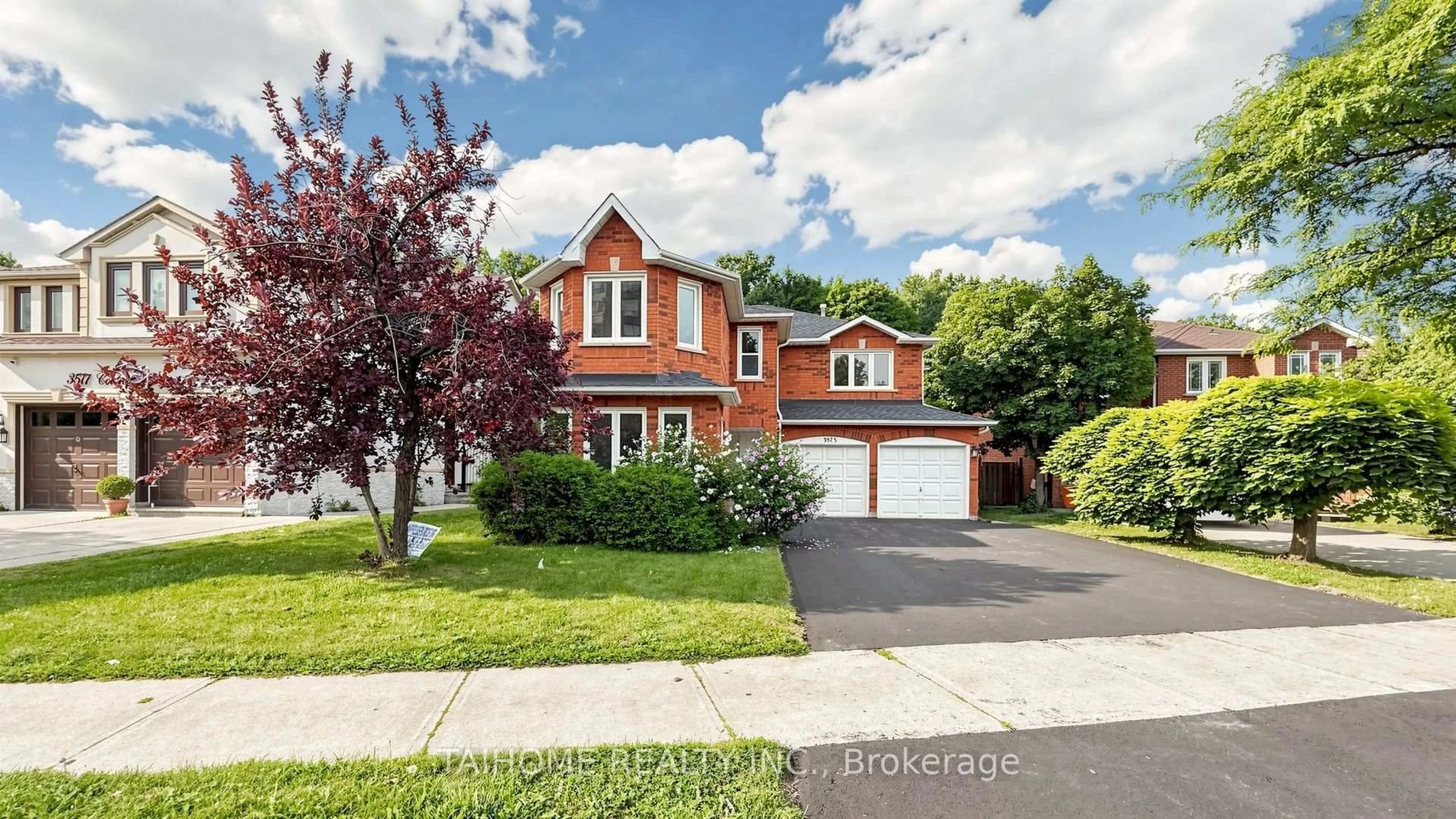 Home with brick exterior material, street for 3573 Colonial Dr, Mississauga Ontario L5L 5M2
