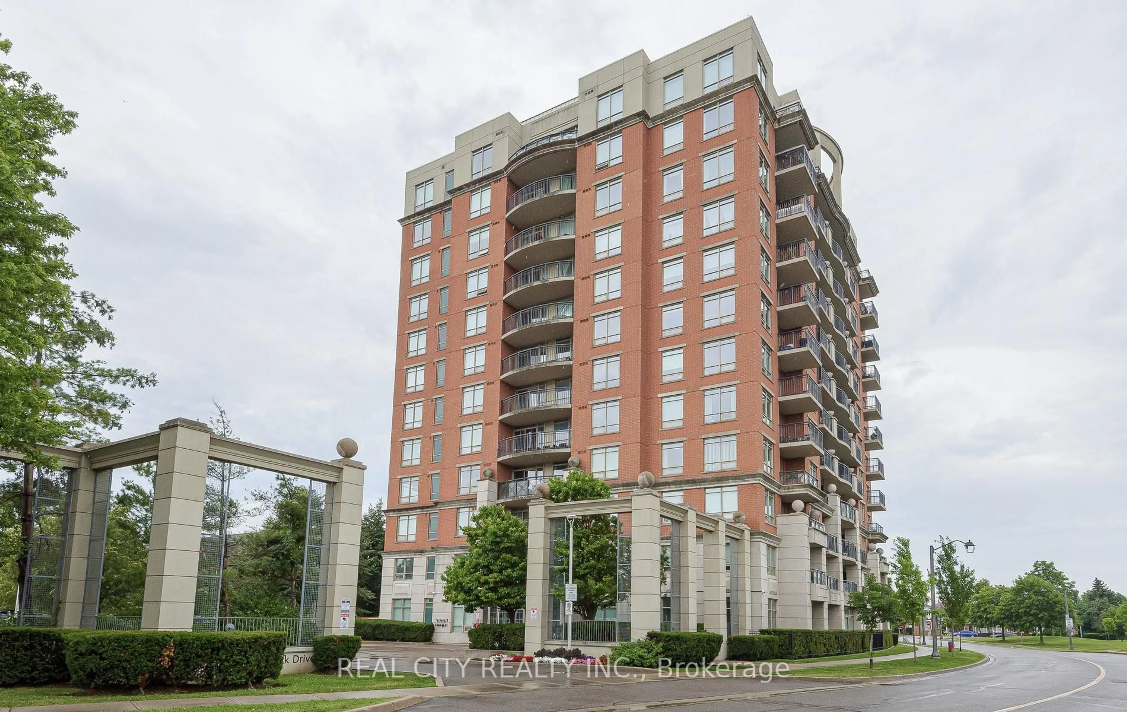Unknown for 2325 Central Park Dr #704, Oakville Ontario L6H 0E2