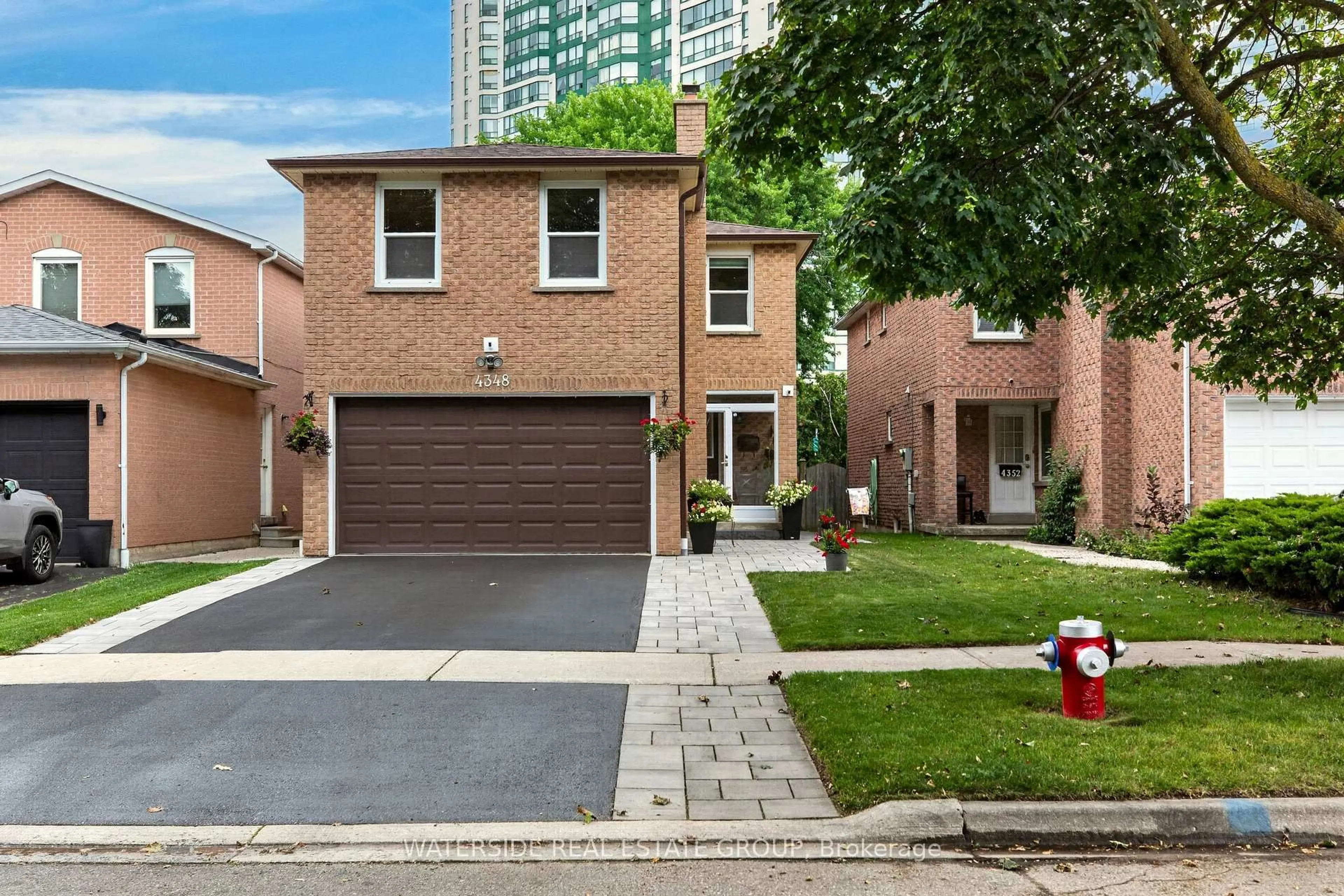 Home with brick exterior material, street for 4348 Jenkins Cres, Mississauga Ontario L5R 1V3