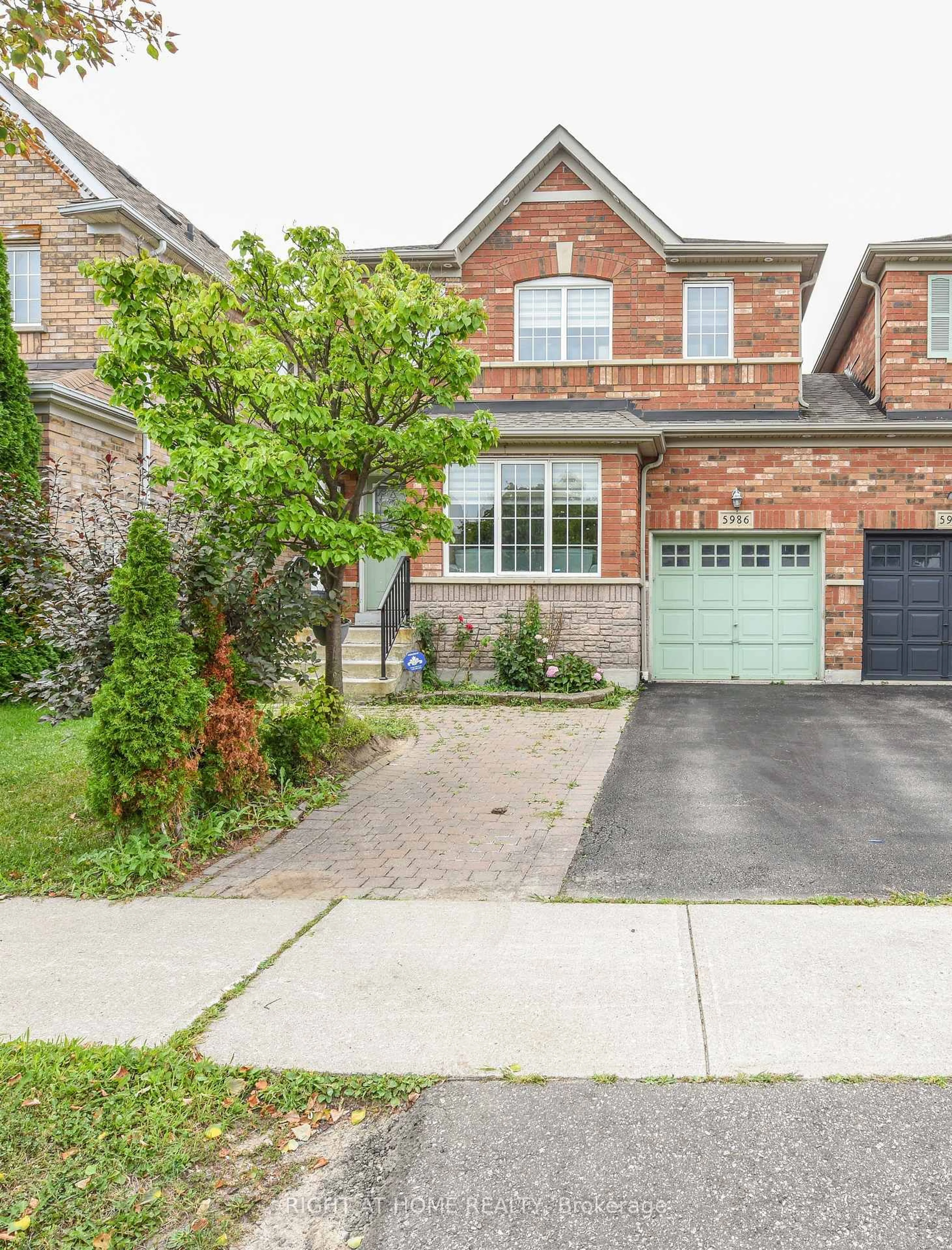 Home with brick exterior material, street for 5986 Long Valley Rd, Mississauga Ontario L5M 6K4
