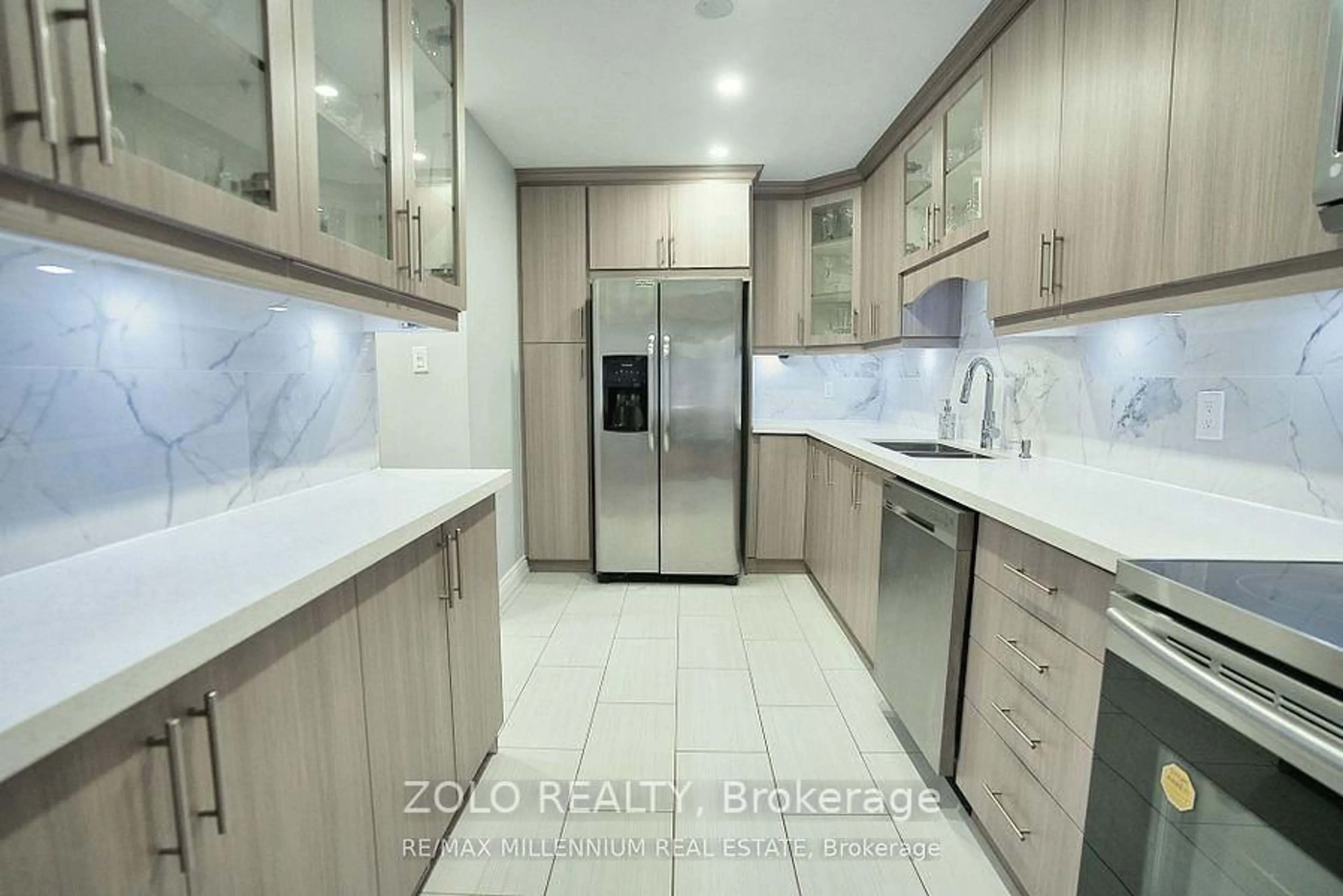 Unknown for 2700 Battleford Rd #19, Mississauga Ontario L5N 2V9