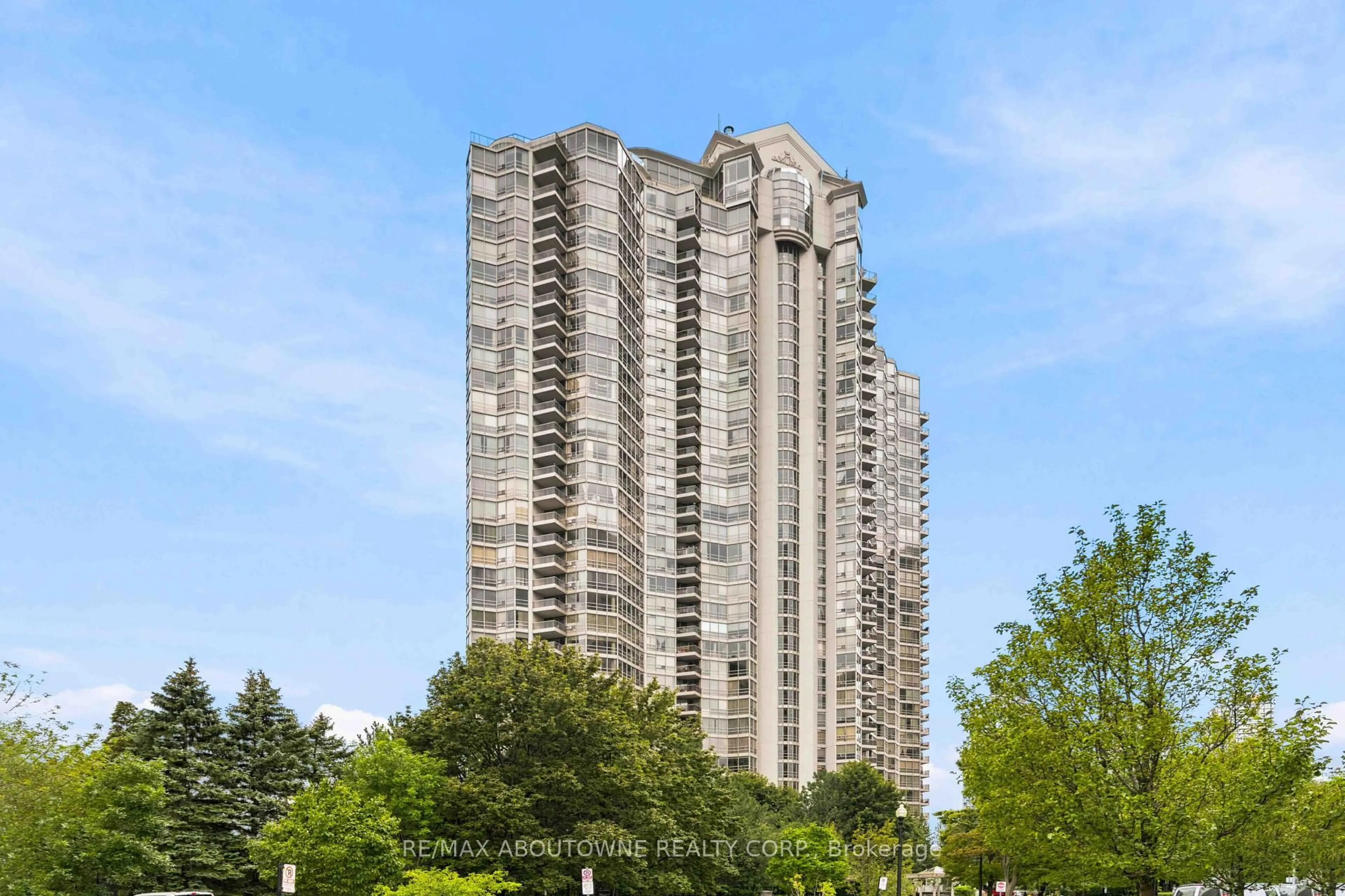 Unknown for 45 Kingsbridge Garden Circ #901, Mississauga Ontario L5R 3K4