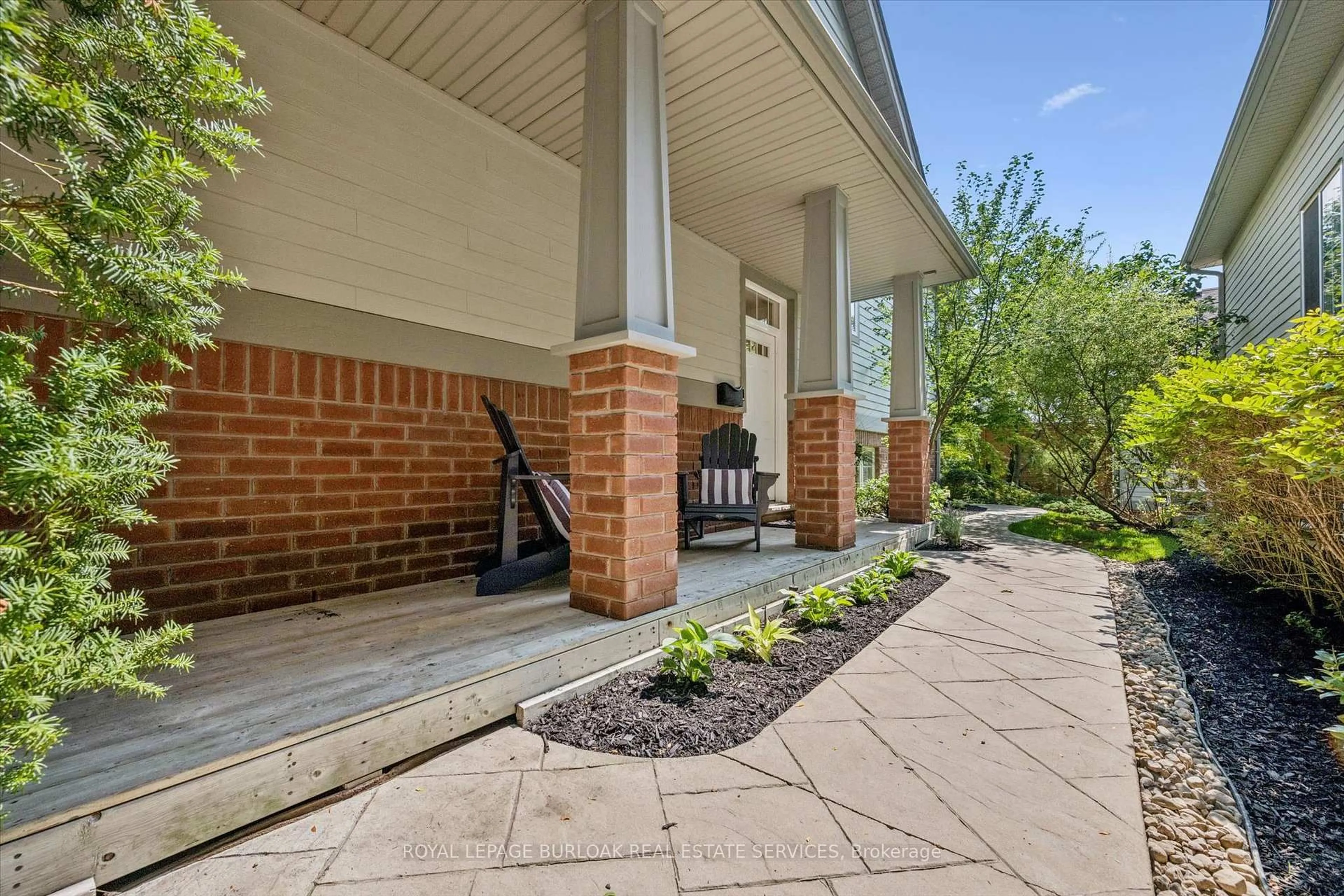 Unknown for 263 Plains Rd #5, Burlington Ontario L7T 1G1