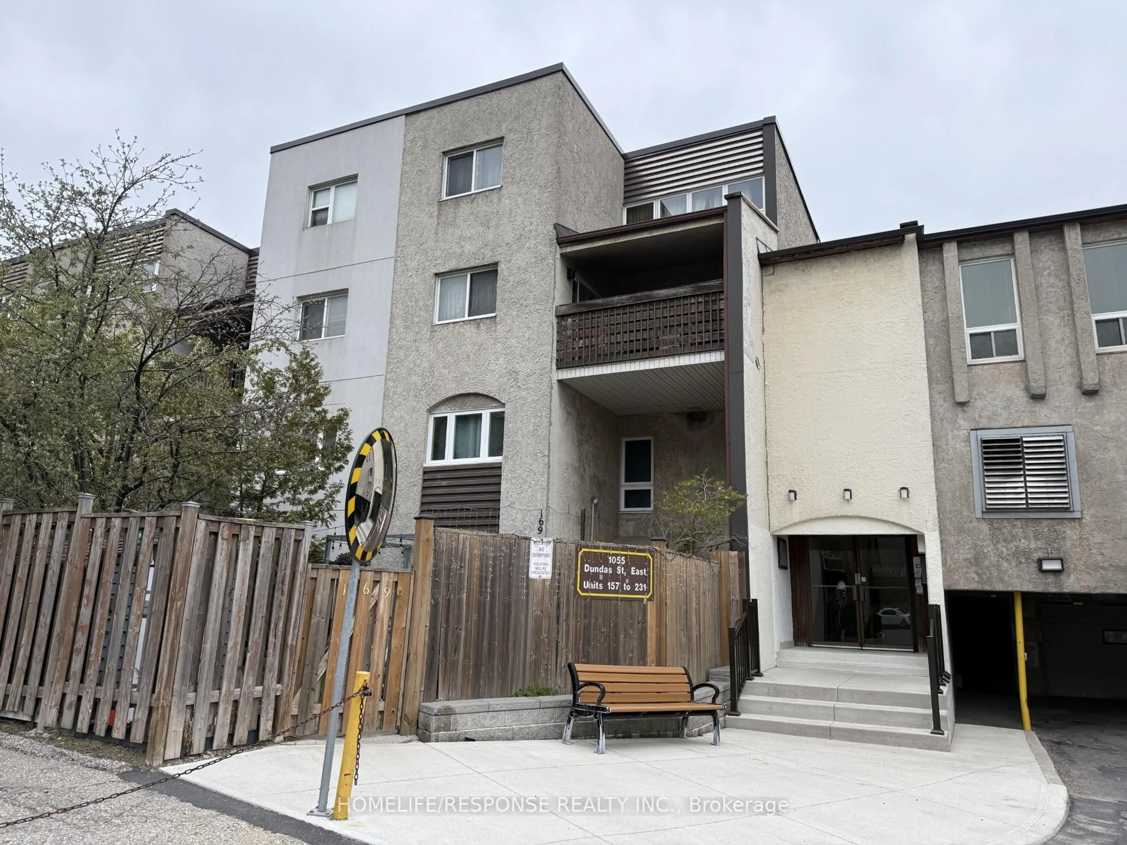 Unknown for 1055 DUNDAS St #158, Mississauga Ontario L4Y 3X6