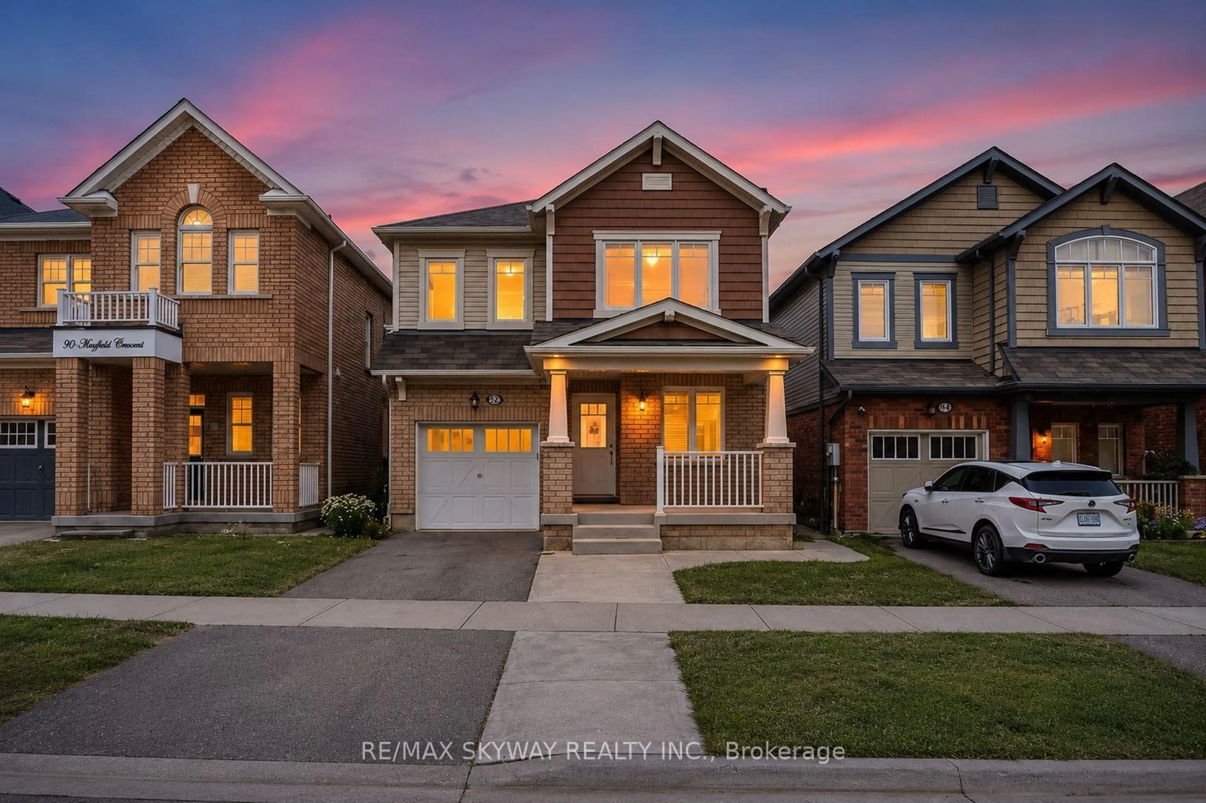 Home with brick exterior material, street for 92 Stedford Cres, Brampton Ontario L7A 4P7