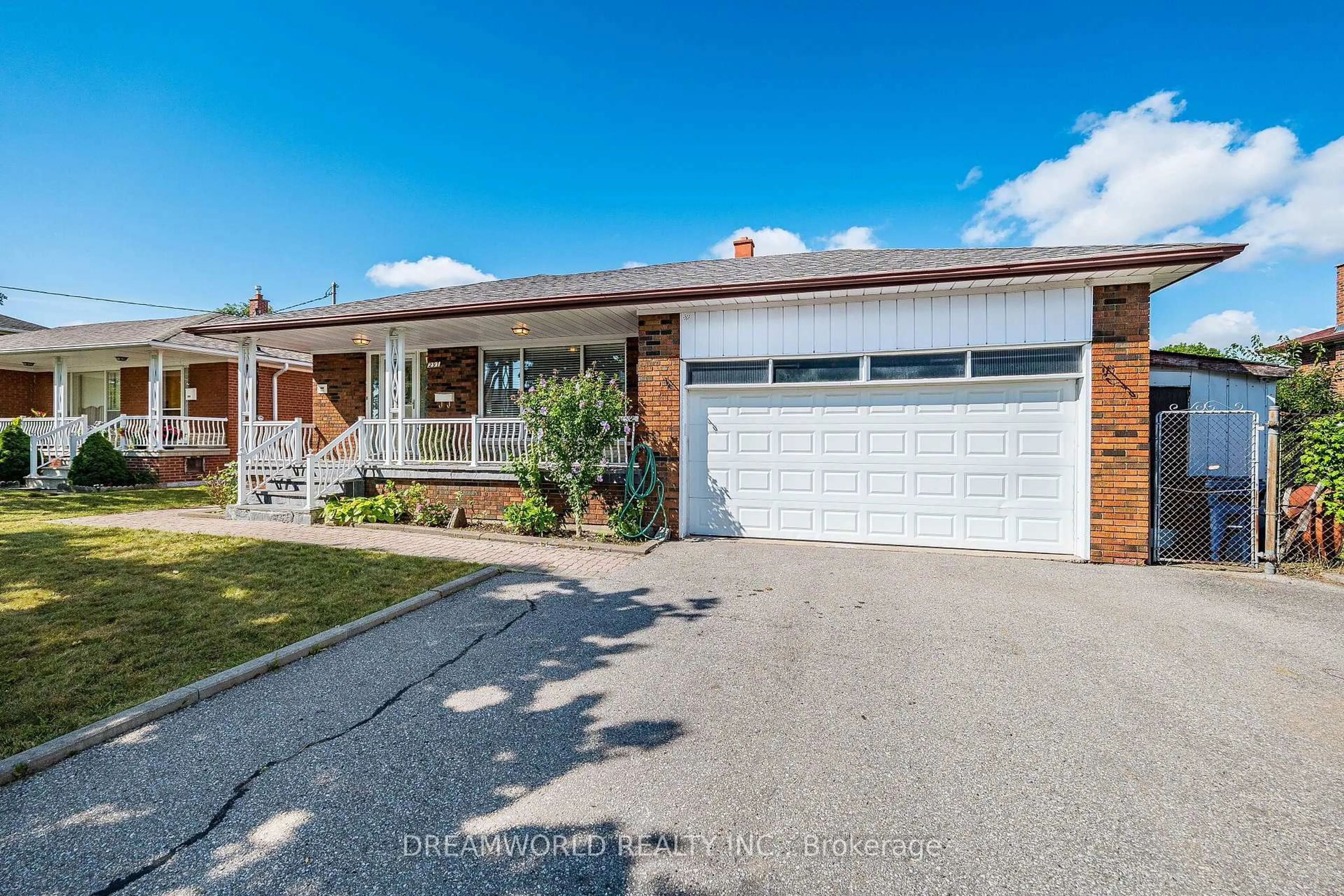 Unknown for 297 Derrydown Rd, Toronto Ontario M3J 1S4