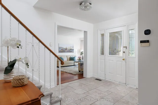 853 Kowal Dr, Mississauga 5