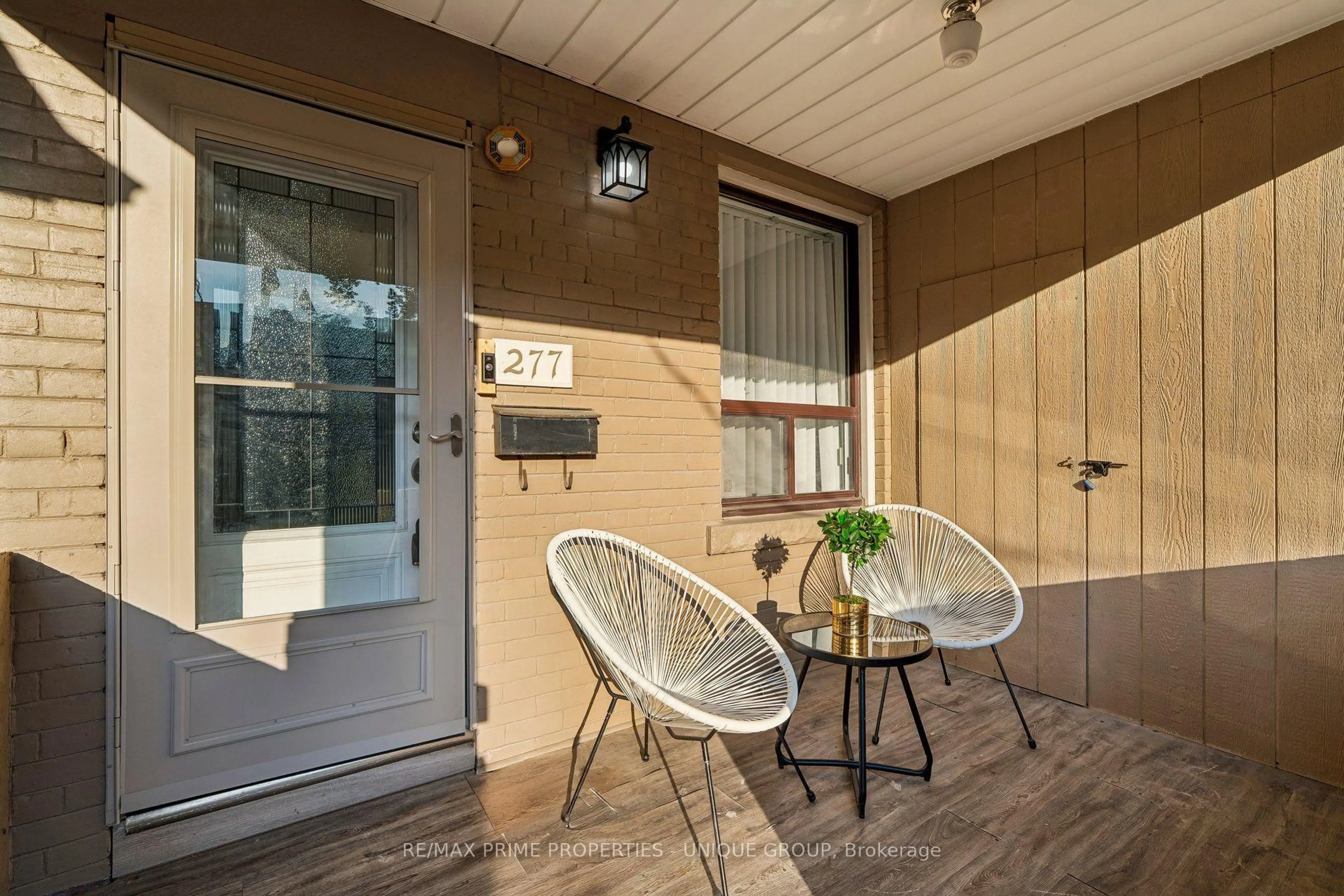 Patio, street for 277 Westmoreland Ave, Toronto Ontario M6H 3A4