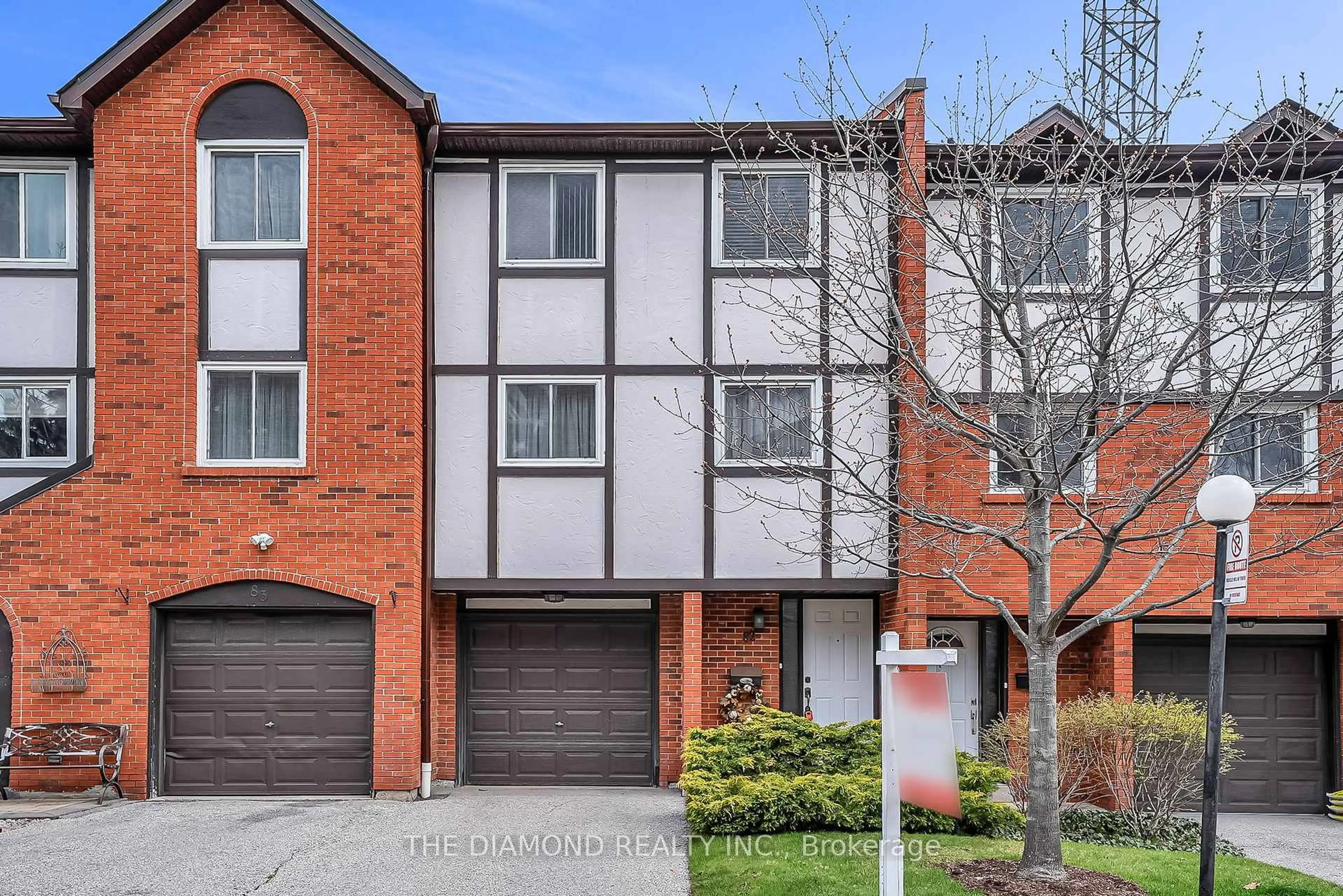 Home with brick exterior material, street for 1755 Rathburn Rd #82, Mississauga Ontario L4W 2M8