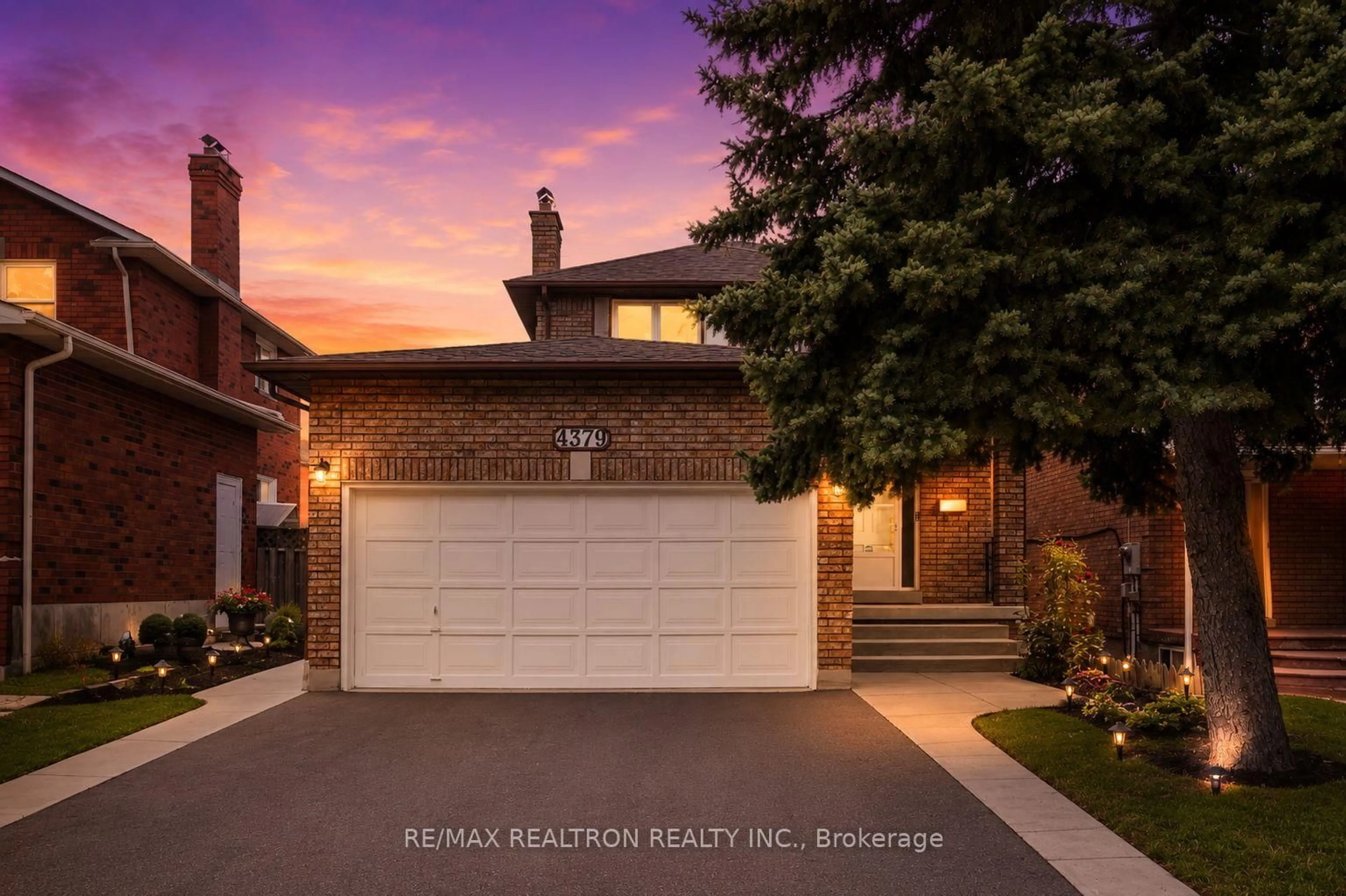 Home with brick exterior material, street for 4379 Radisson Cres, Mississauga Ontario L5M 4C4