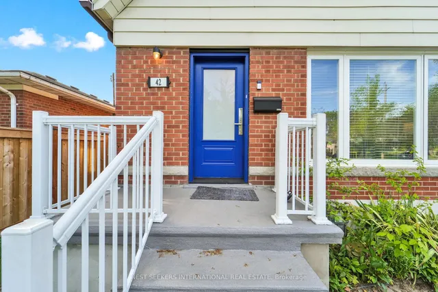42 Fordwich Cres, Toronto 4