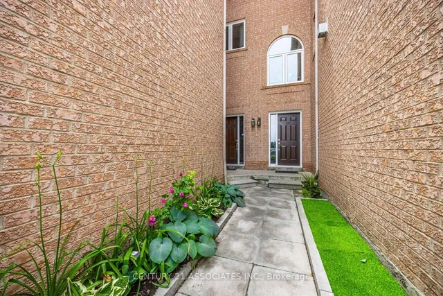 60 Barondale Dr #256, Mississauga 4