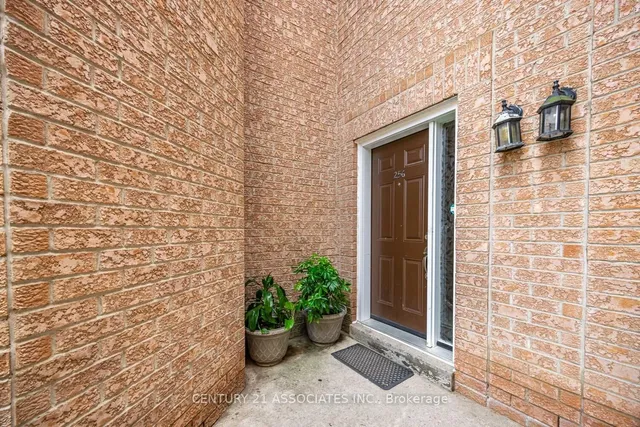 60 Barondale Dr #256, Mississauga 5