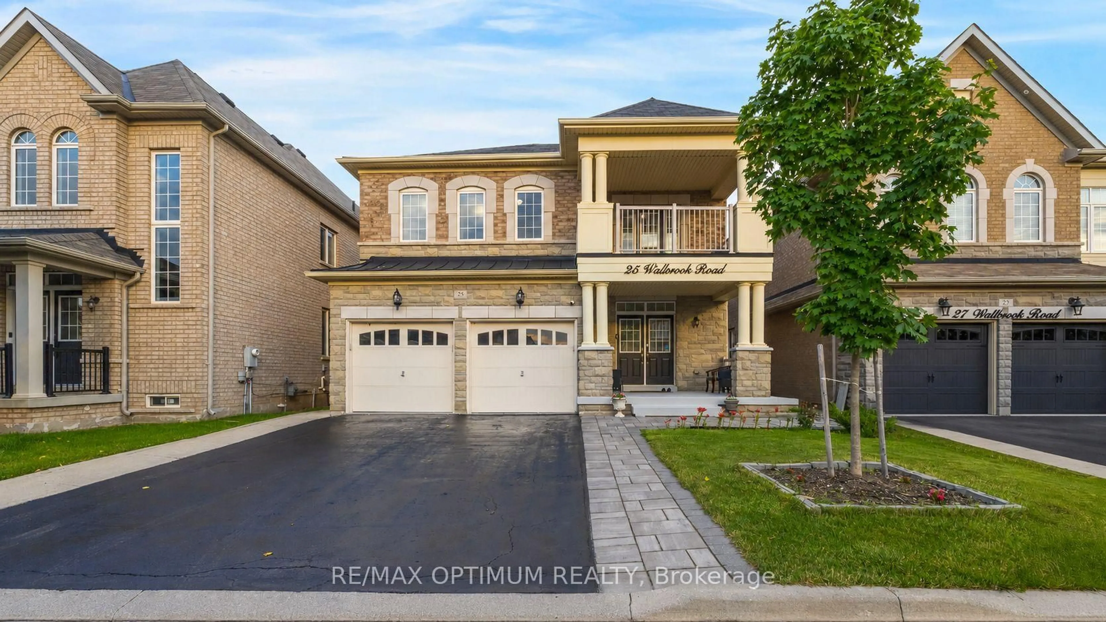 Home with brick exterior material, street for 25 Walbrook Rd, Brampton Ontario L6X 3E3